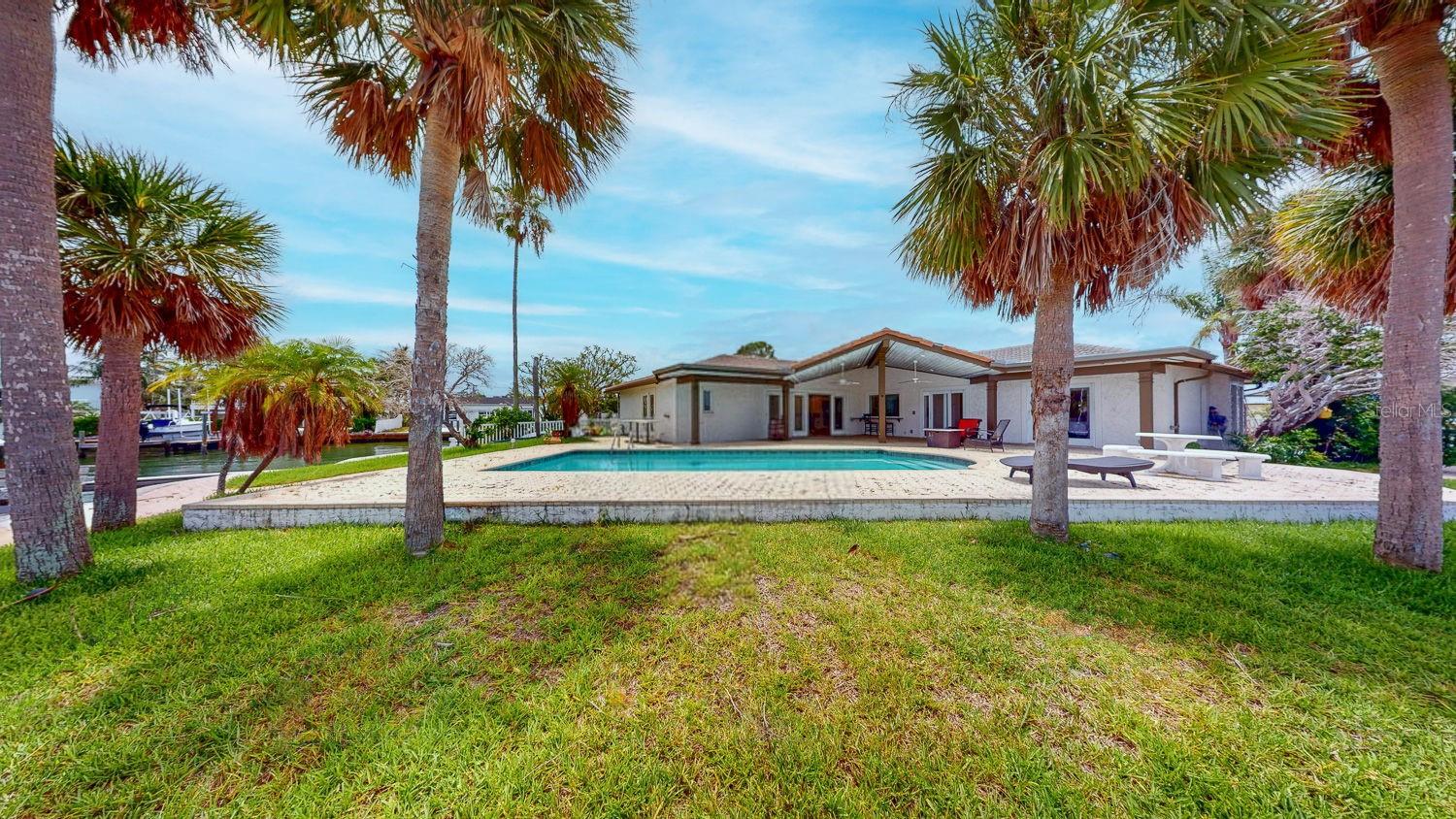 5960 BAHAMA WAY N, ST PETE BEACH, FL — photo 94