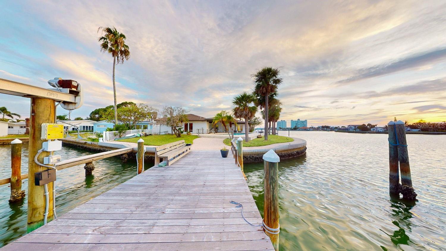5960 BAHAMA WAY N, ST PETE BEACH, FL — photo 99