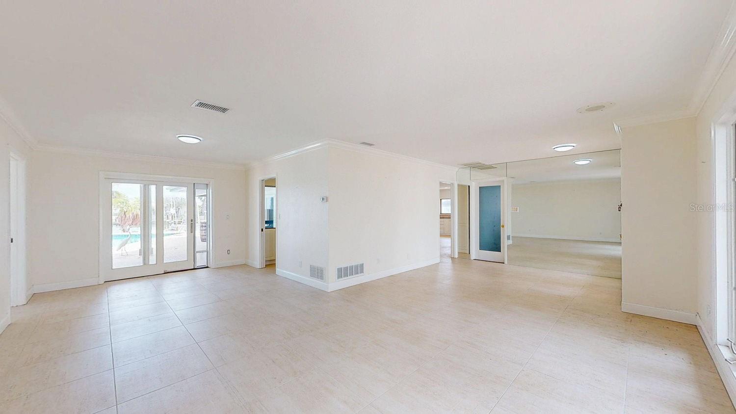 5960 BAHAMA WAY N, ST PETE BEACH, FL — photo 24