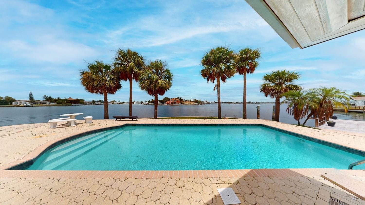 5960 BAHAMA WAY N, ST PETE BEACH, FL — photo 92
