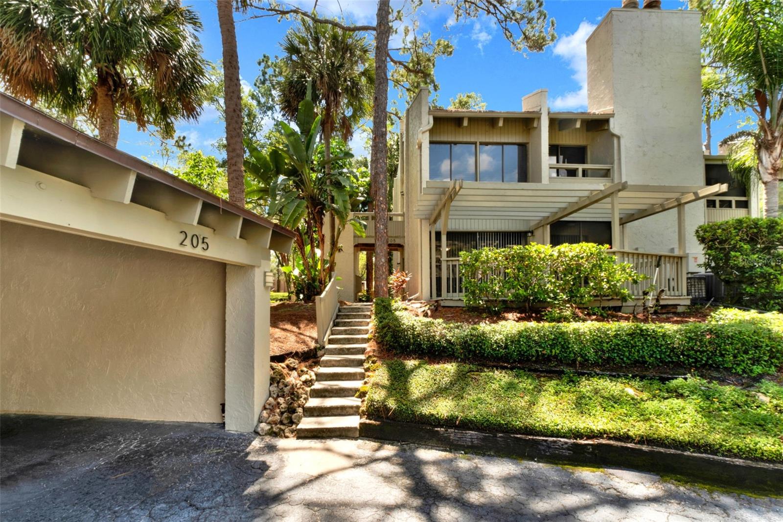 105 FAIRWAY DR, LONGWOOD, FL — photo 2