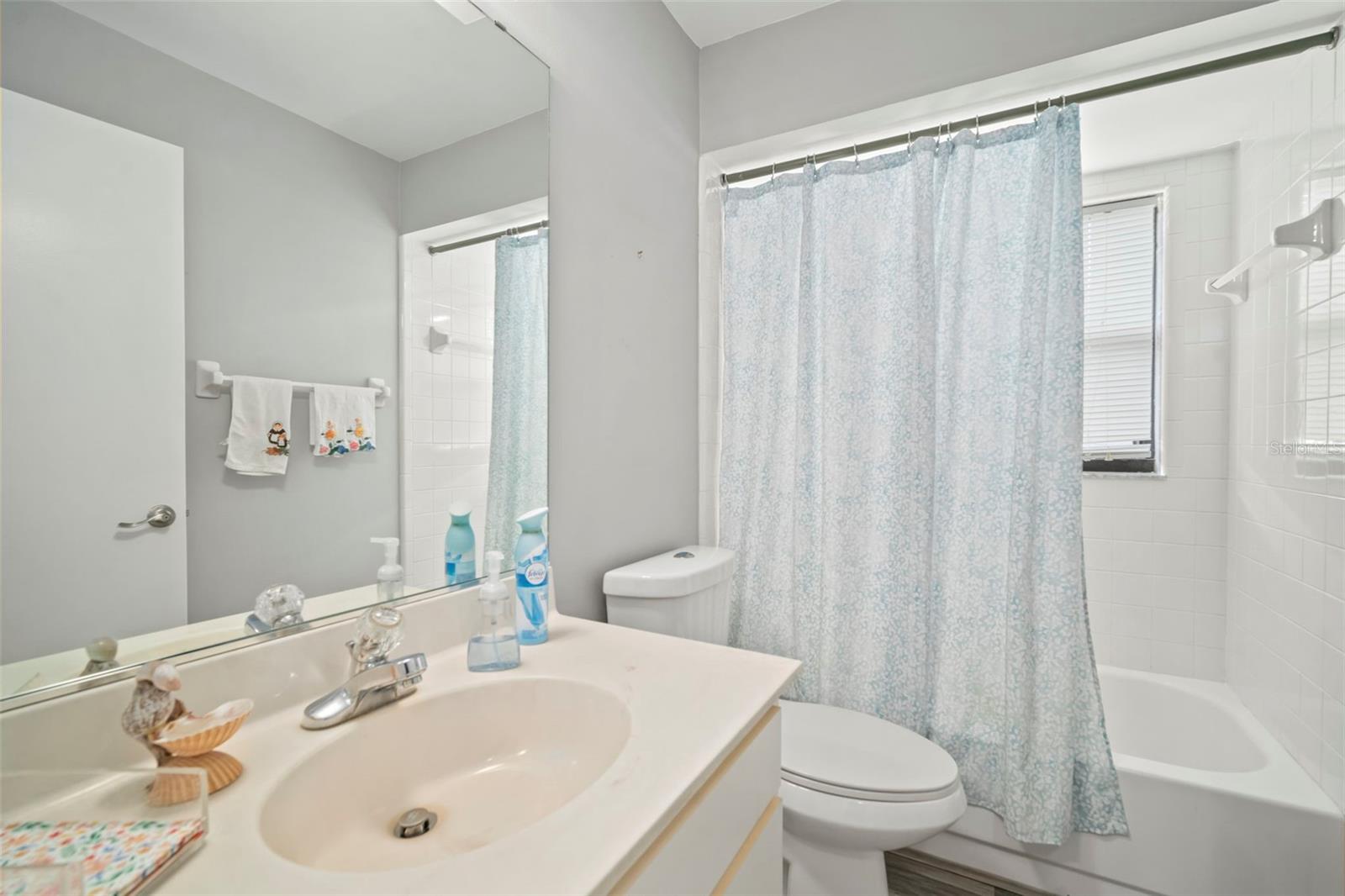 1609 LAUGHTON PL, SUN CITY CENTER, FL — photo 7