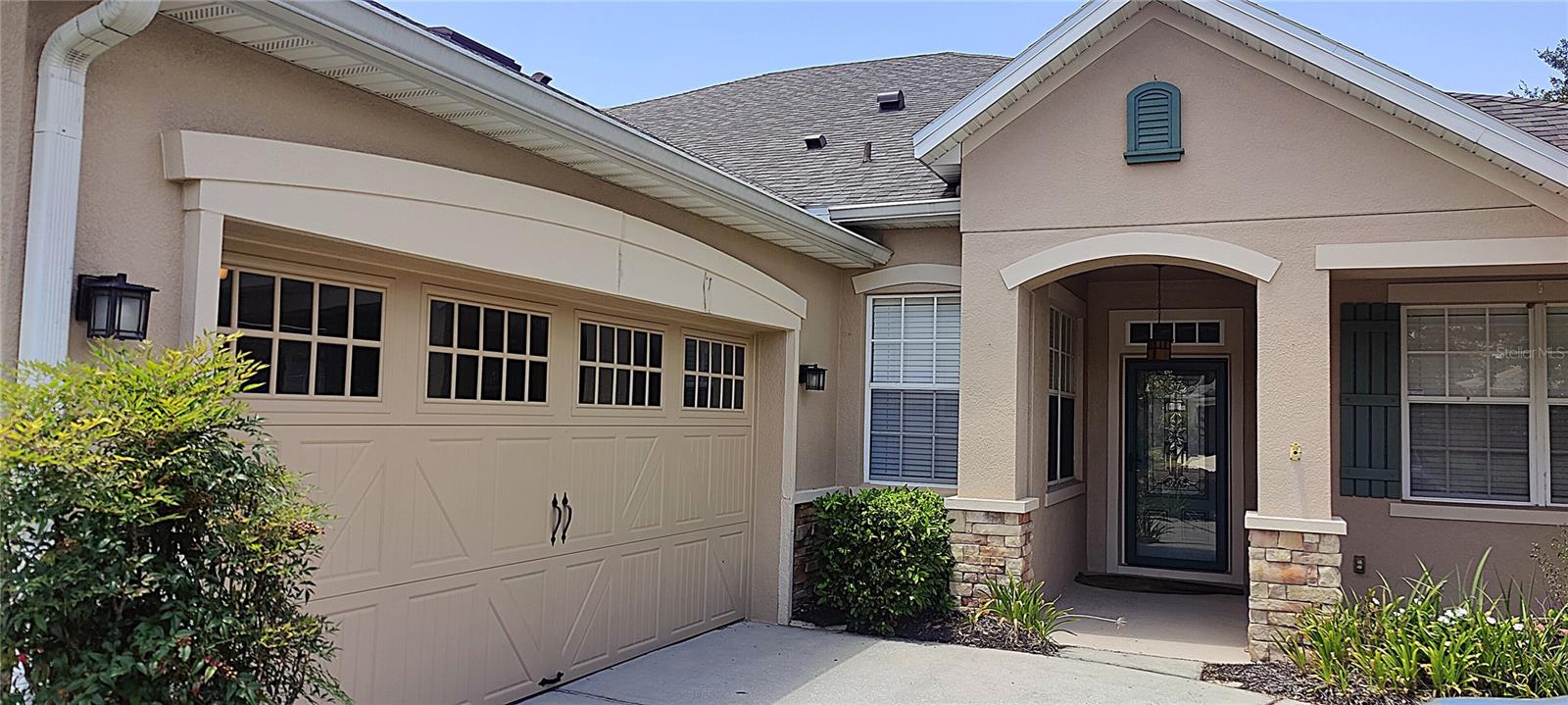 22011 BELGIAN CT, MOUNT DORA, FL