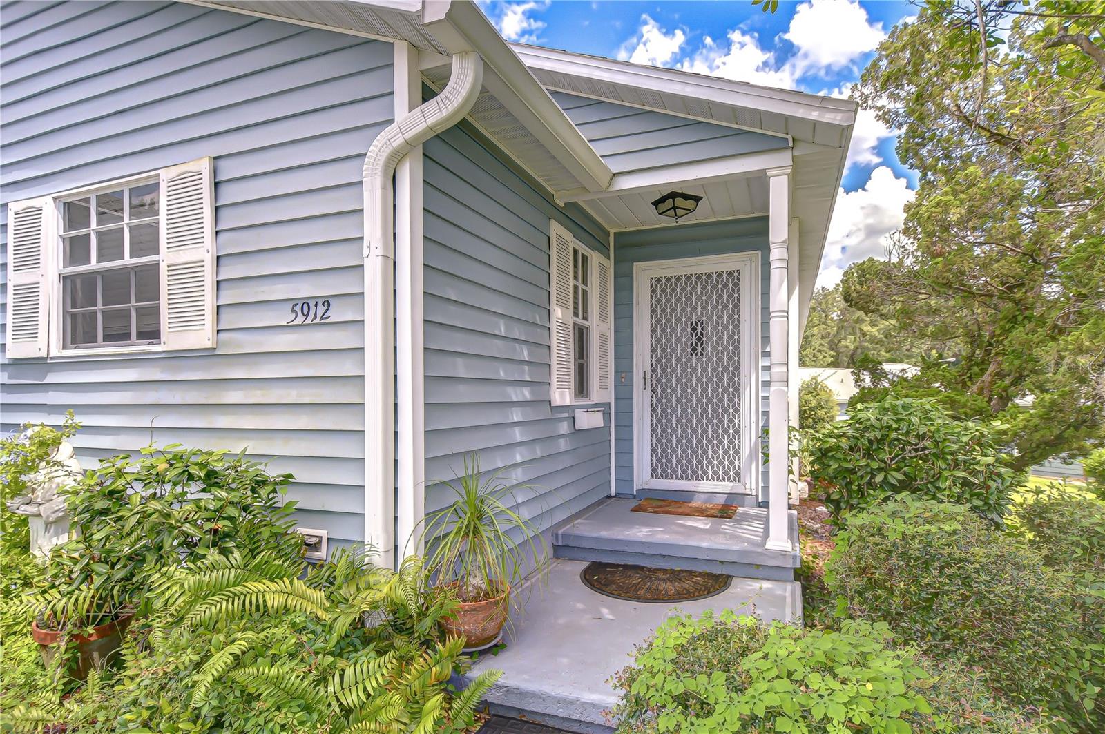 5912 NEWBERRY CT, ZEPHYRHILLS, FL — photo 4