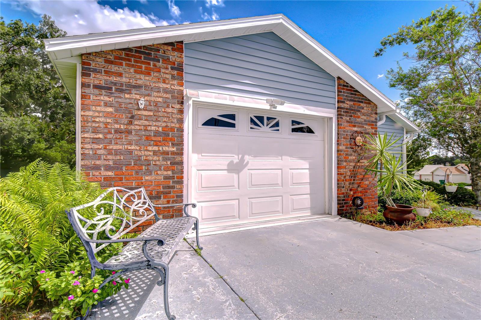 5912 NEWBERRY CT, ZEPHYRHILLS, FL — photo 10