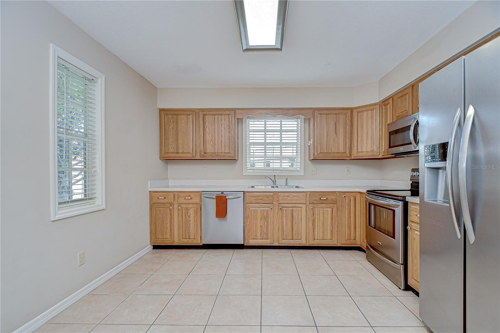 5912 NEWBERRY CT, ZEPHYRHILLS, FL — photo 14
