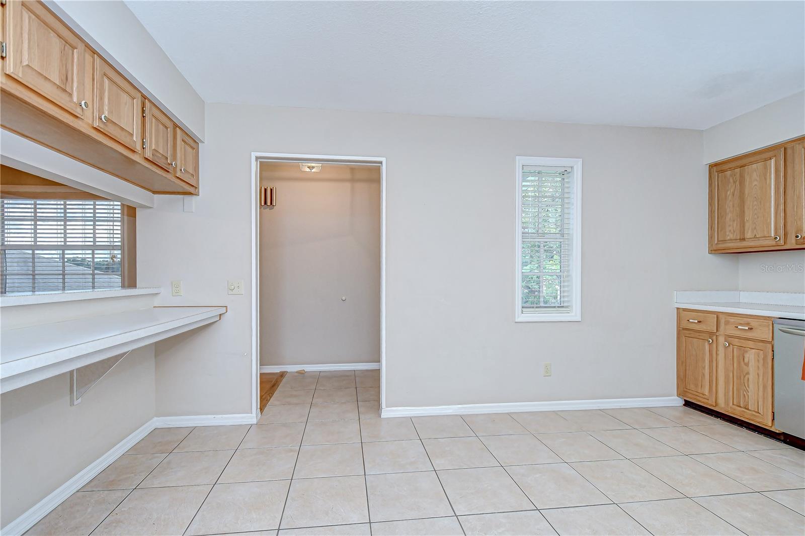 5912 NEWBERRY CT, ZEPHYRHILLS, FL — photo 16
