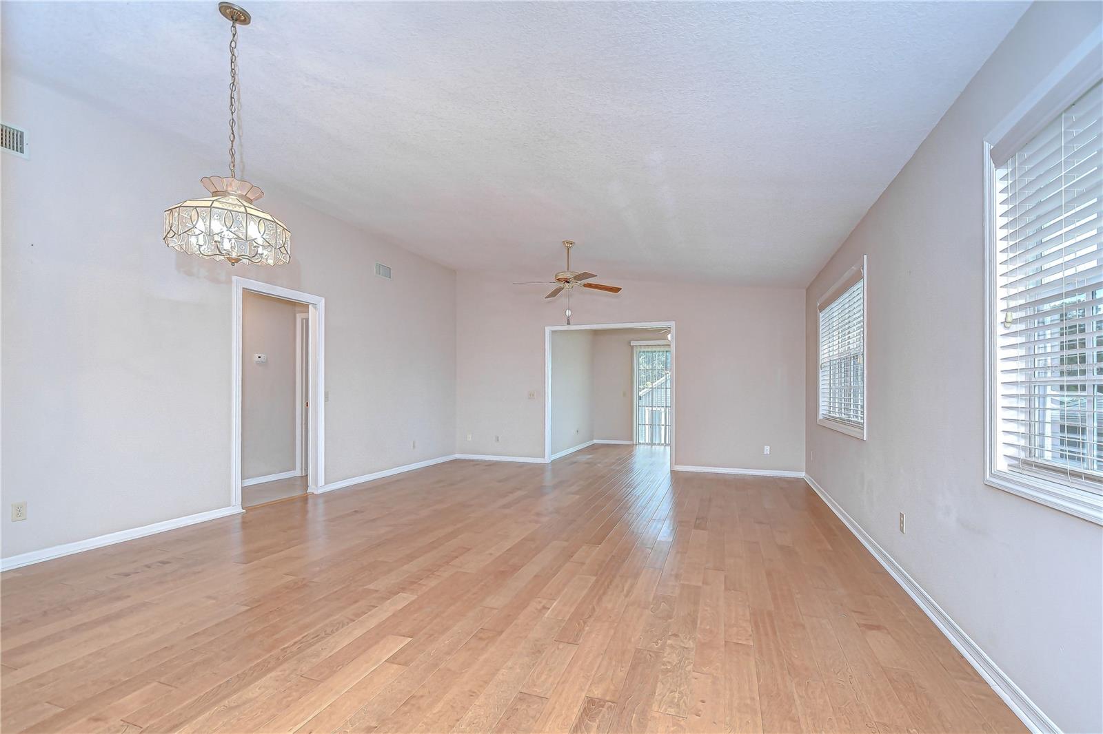 5912 NEWBERRY CT, ZEPHYRHILLS, FL — photo 19