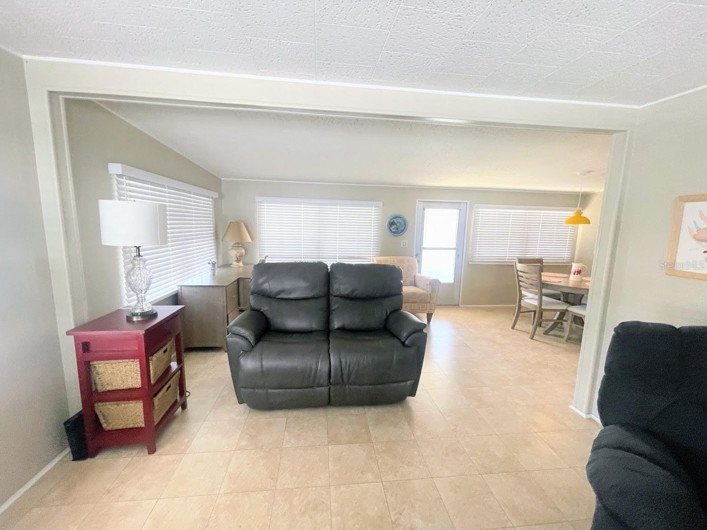 816 TURF, VENICE, FL — photo 3