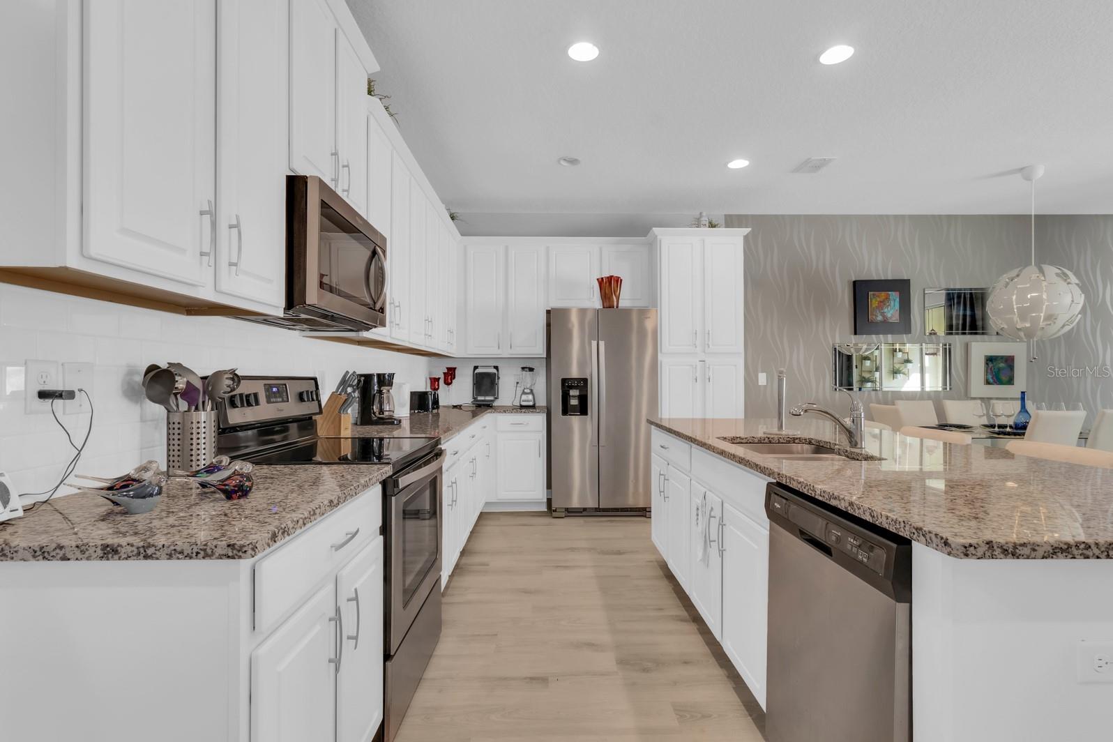 1542 CAREY PALM CIR, KISSIMMEE, FL — photo 9