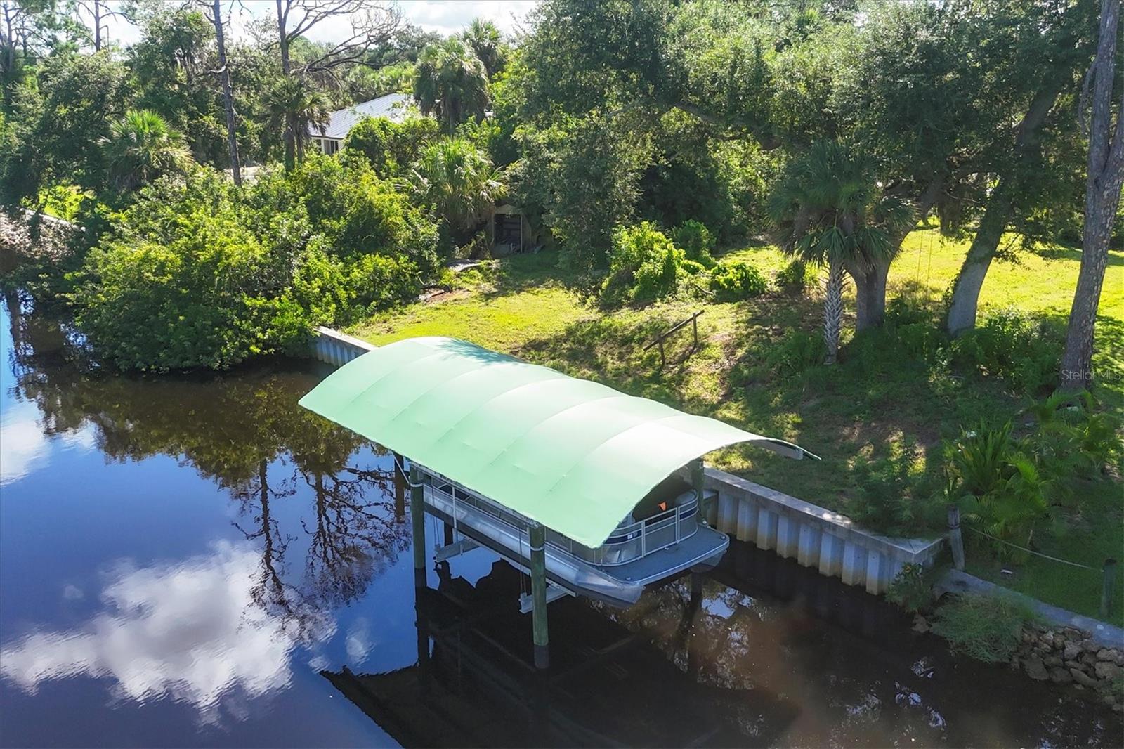 321 HOFFER ST, PORT CHARLOTTE, FL