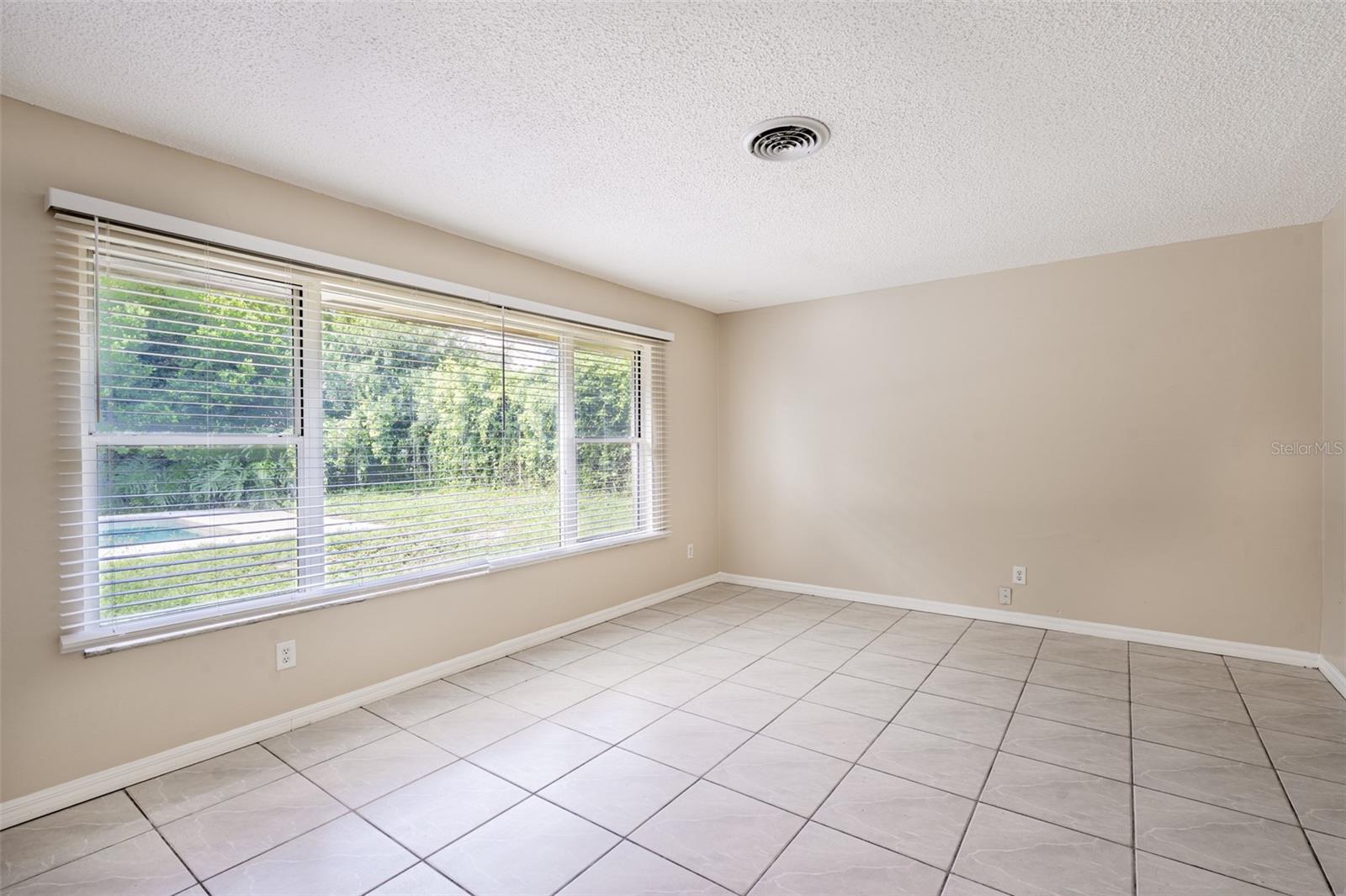 806 HIGHLAND DR, ALTAMONTE SPRINGS, FL — photo 2