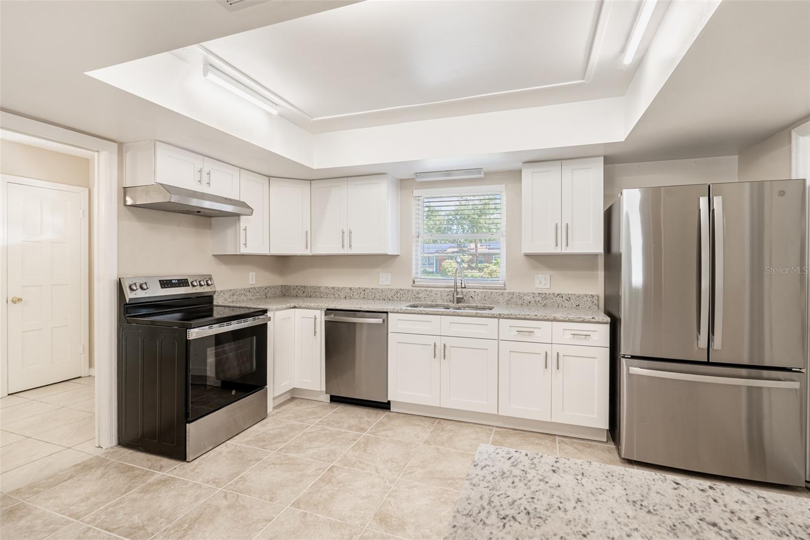 806 HIGHLAND DR, ALTAMONTE SPRINGS, FL — photo 14