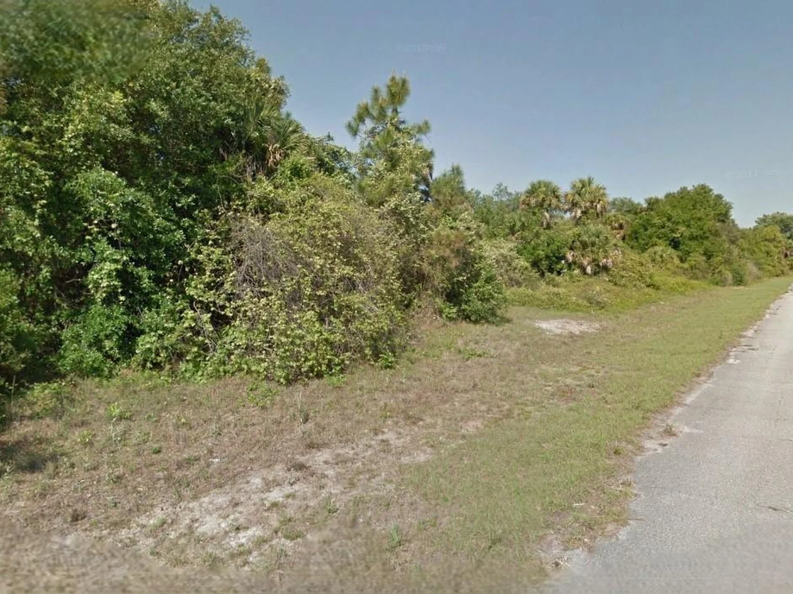 HAMPSHIRE CIR, NORTH PORT, FL — photo 2