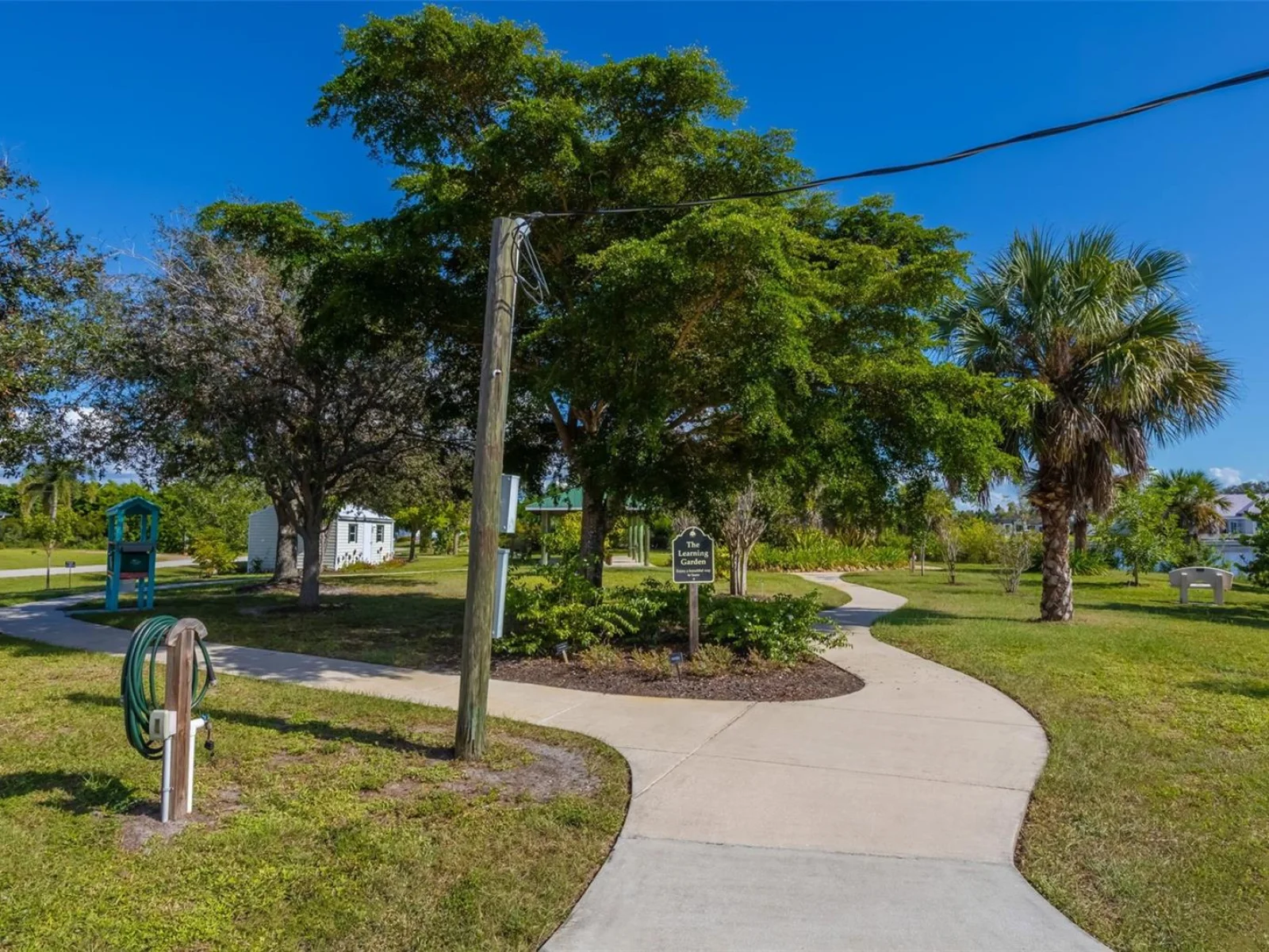 15089 LAKELAND CIR, PORT CHARLOTTE, FL — photo 13