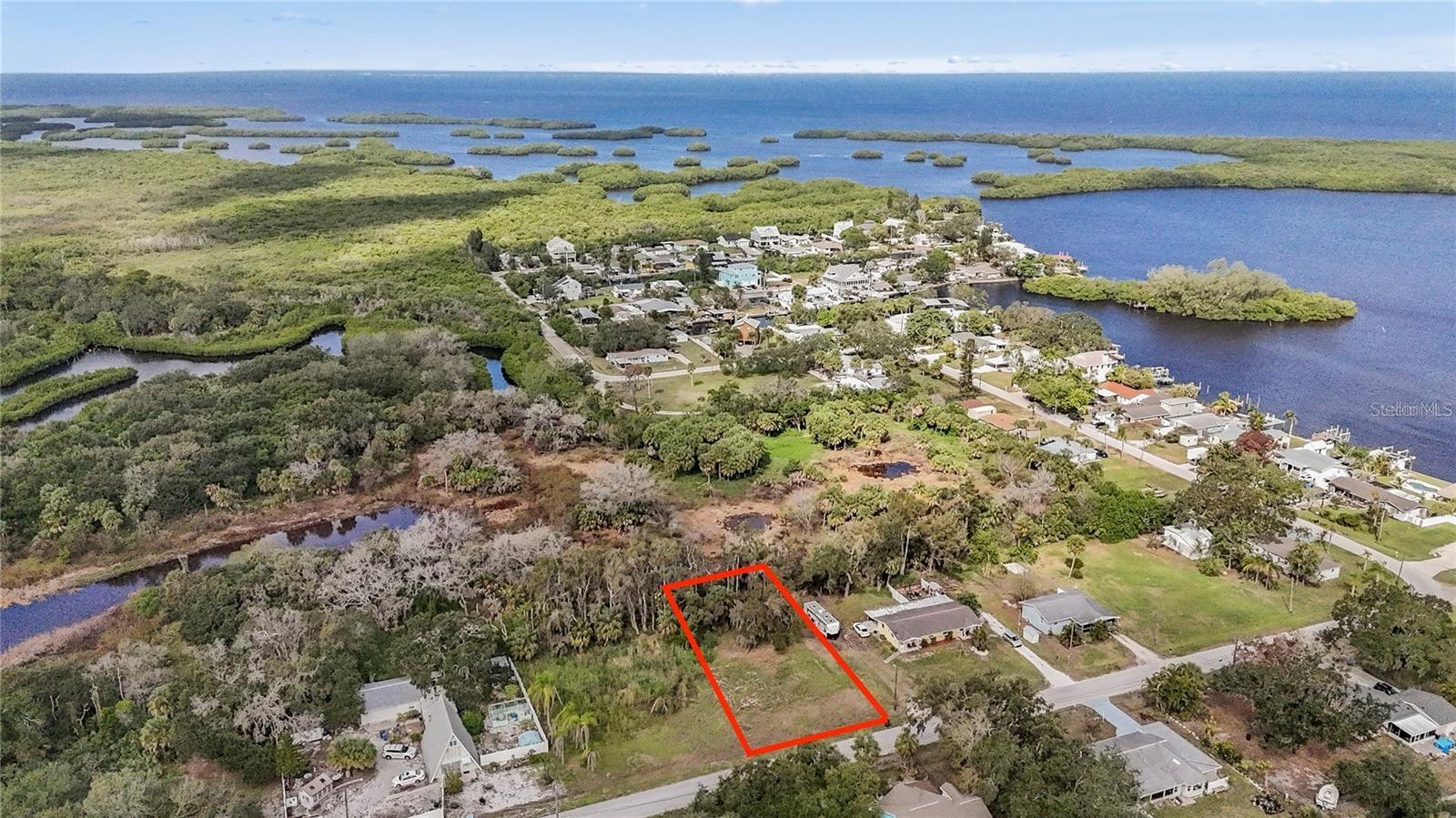 1115 CANAL ST, RUSKIN, FL — photo 2