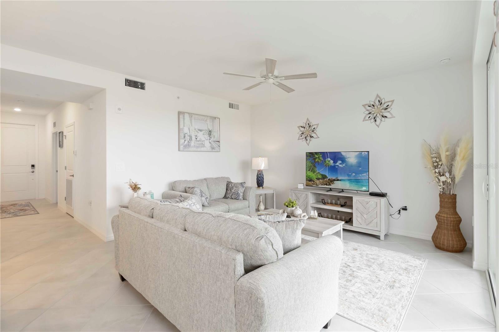 17625 OPAL SAND DR #302, VENICE, FL — photo 9