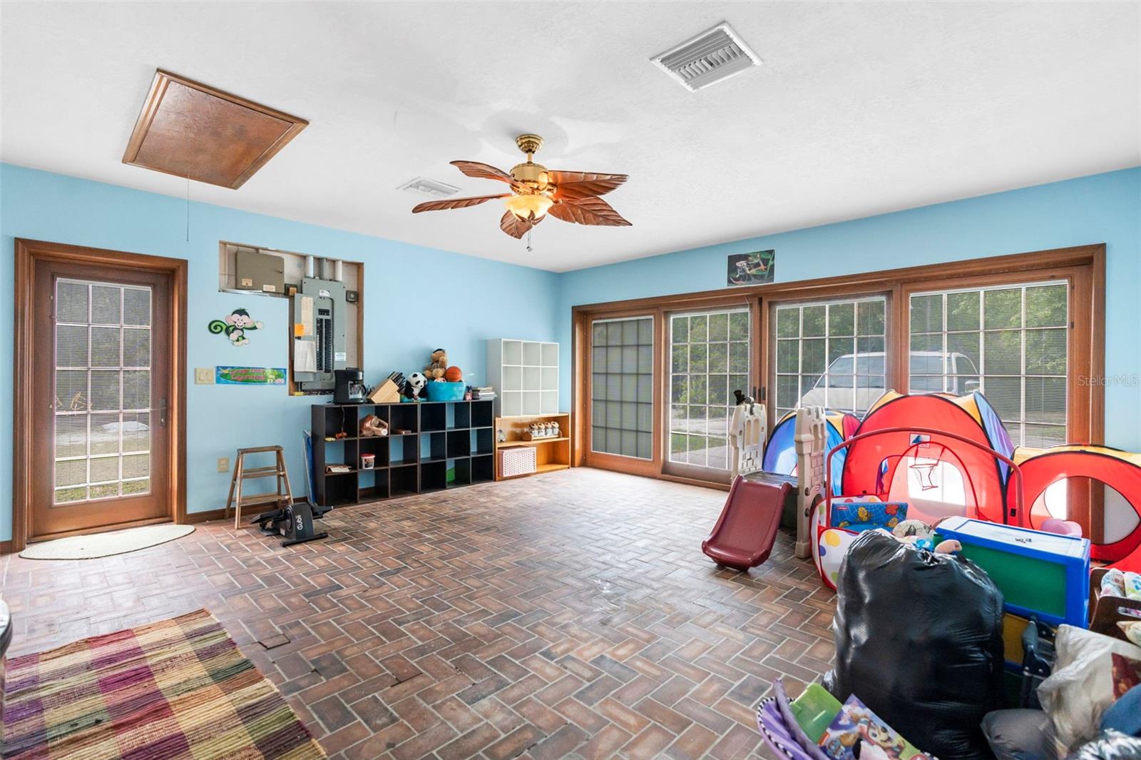 17131 DALBERG DR, SPRING HILL, FL — photo 42