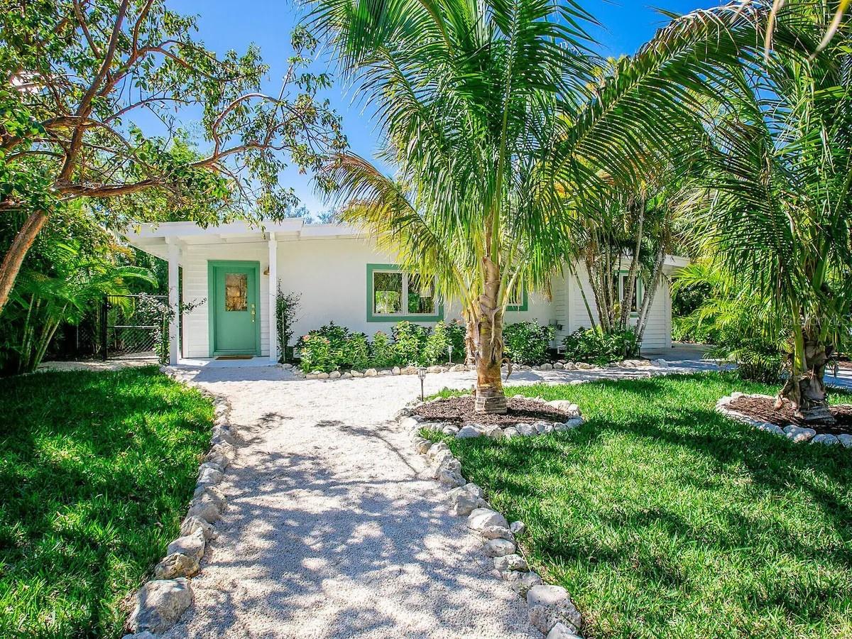 6979 LONGBOAT DR S, LONGBOAT KEY, FL