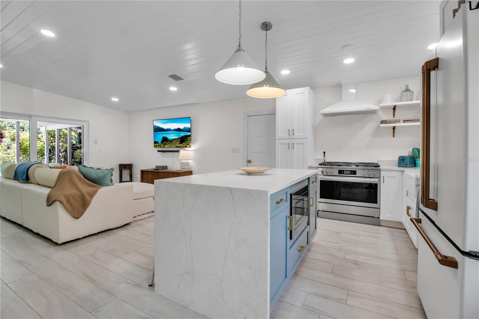 6979 LONGBOAT DR S, LONGBOAT KEY, FL — photo 9