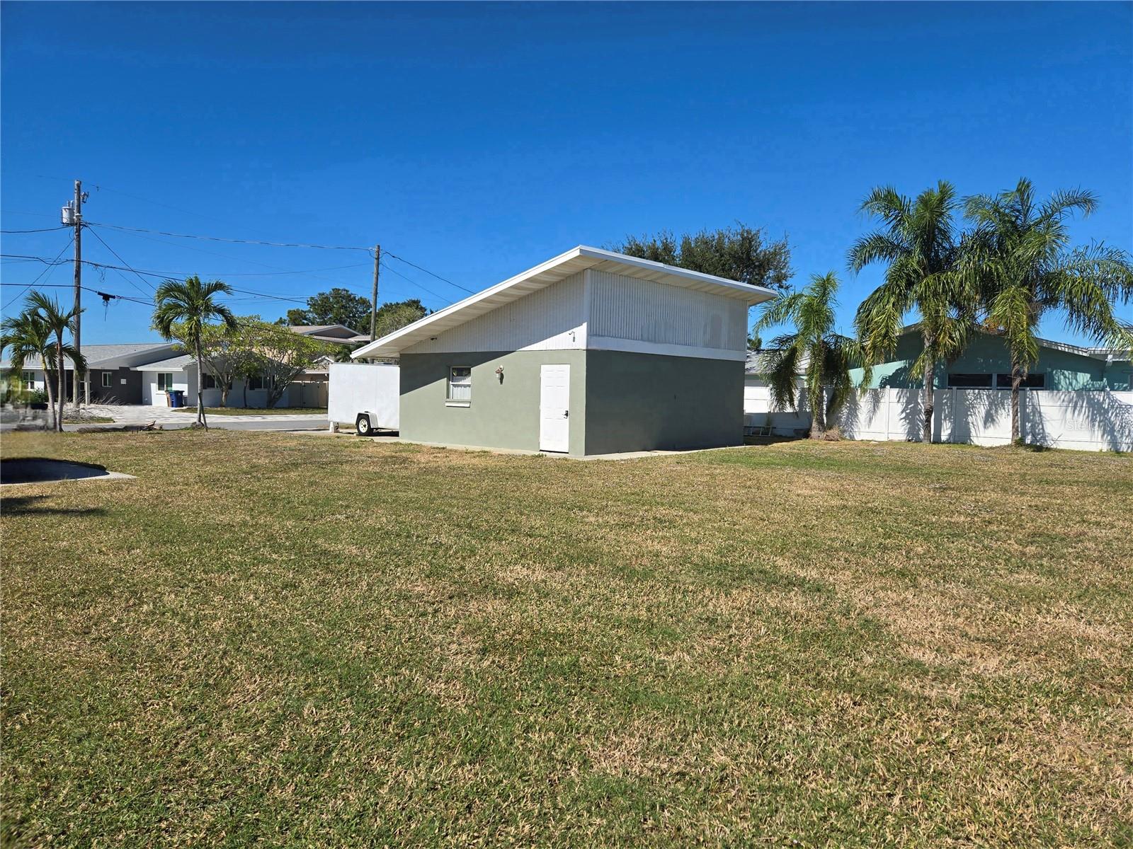 512 20TH AVE, INDIAN ROCKS BEACH, FL — photo 24