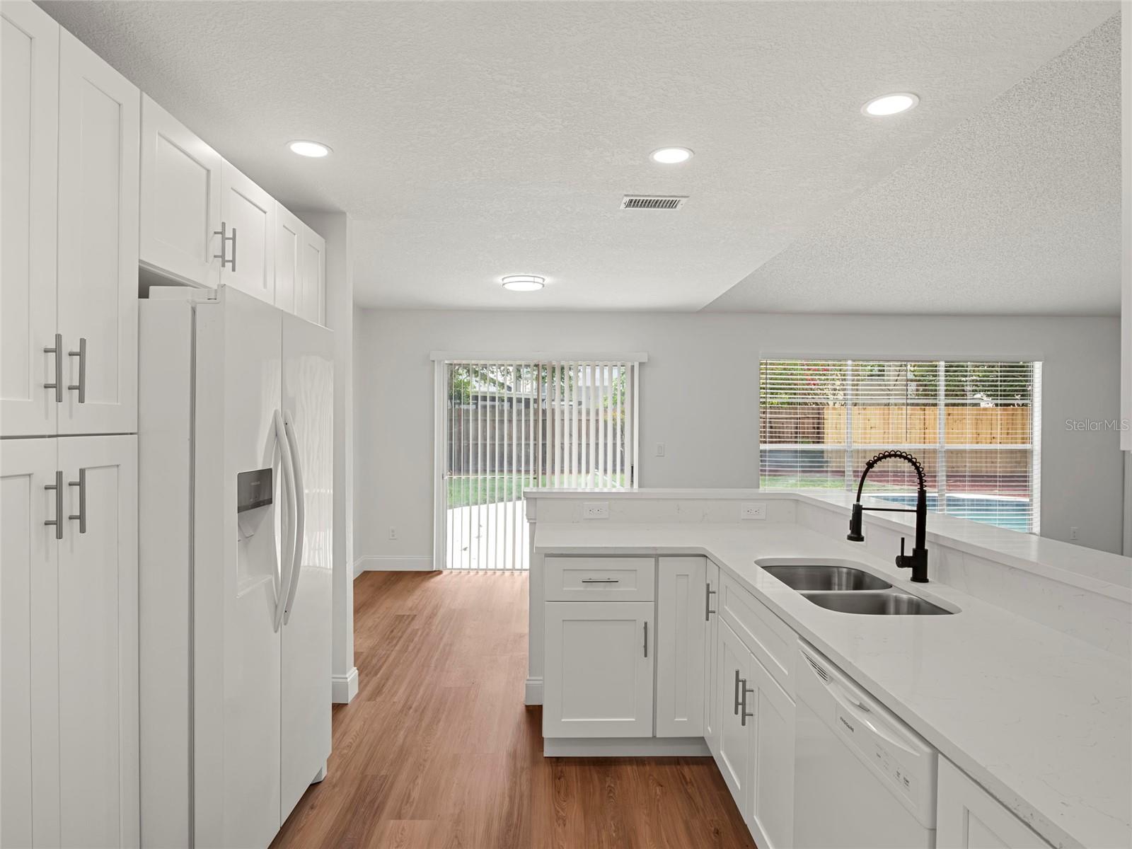 605 WHITTINGHAM PL, LAKE MARY, FL — photo 6