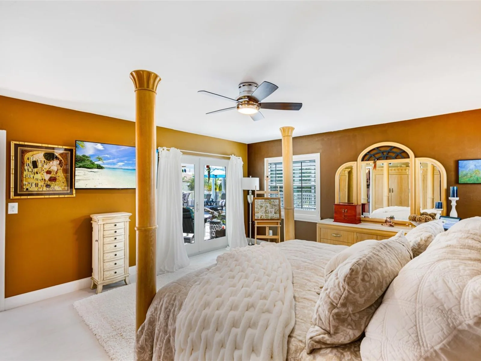 2372 CHERIMOYA LN, ST JAMES CITY, FL — photo 24