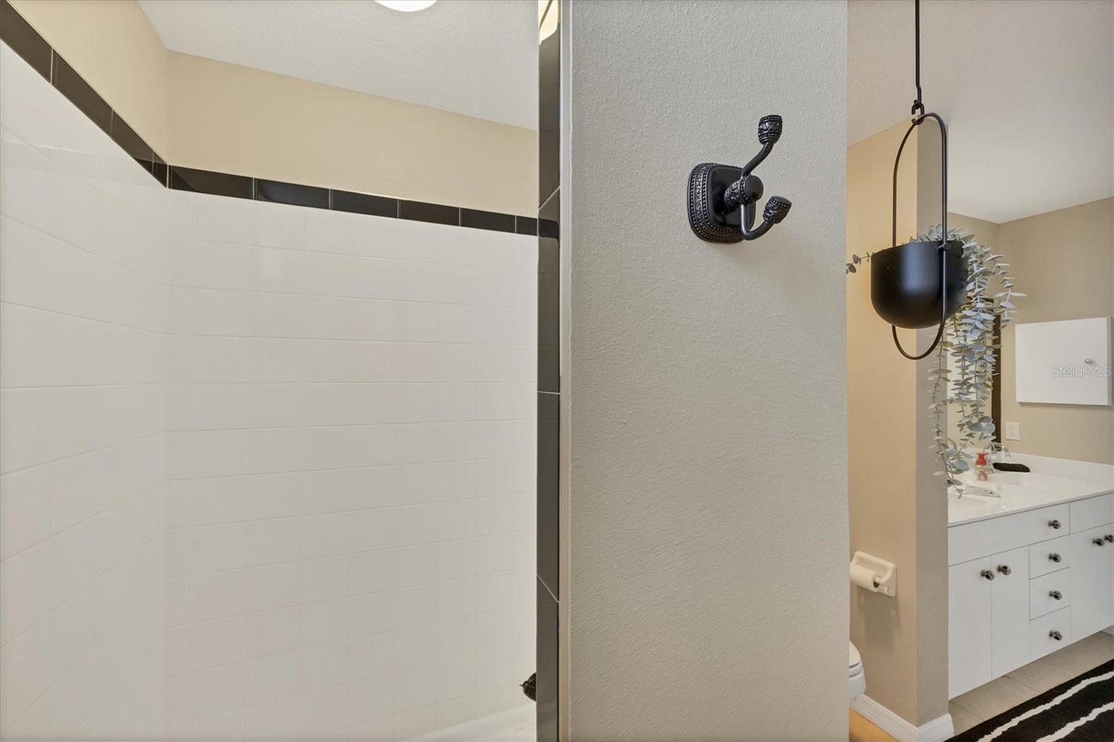119 WOODBRIDGE DR #102, VENICE, FL — photo 20