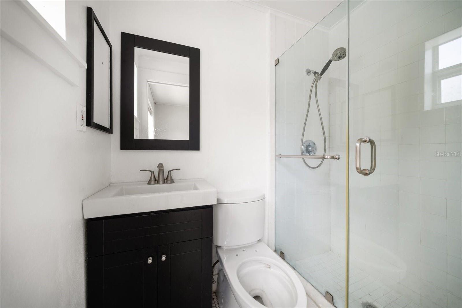 8405 BAYSHORE DR, TREASURE ISLAND, FL — photo 25