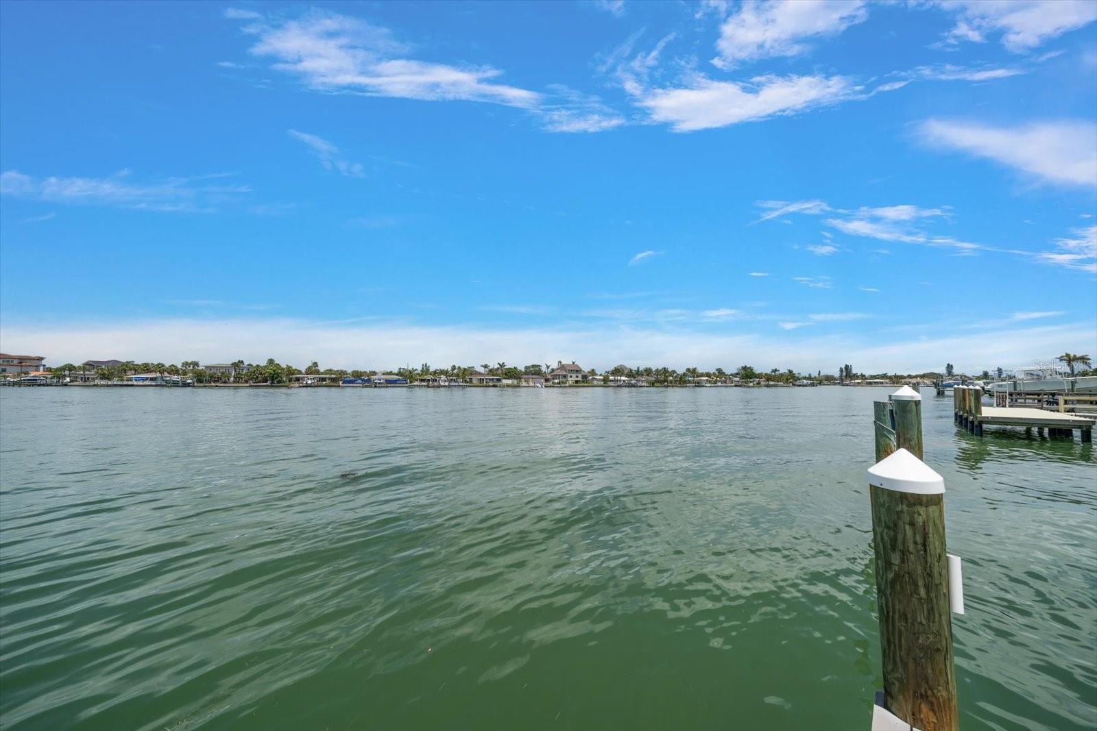 8405 BAYSHORE DR, TREASURE ISLAND, FL — photo 39