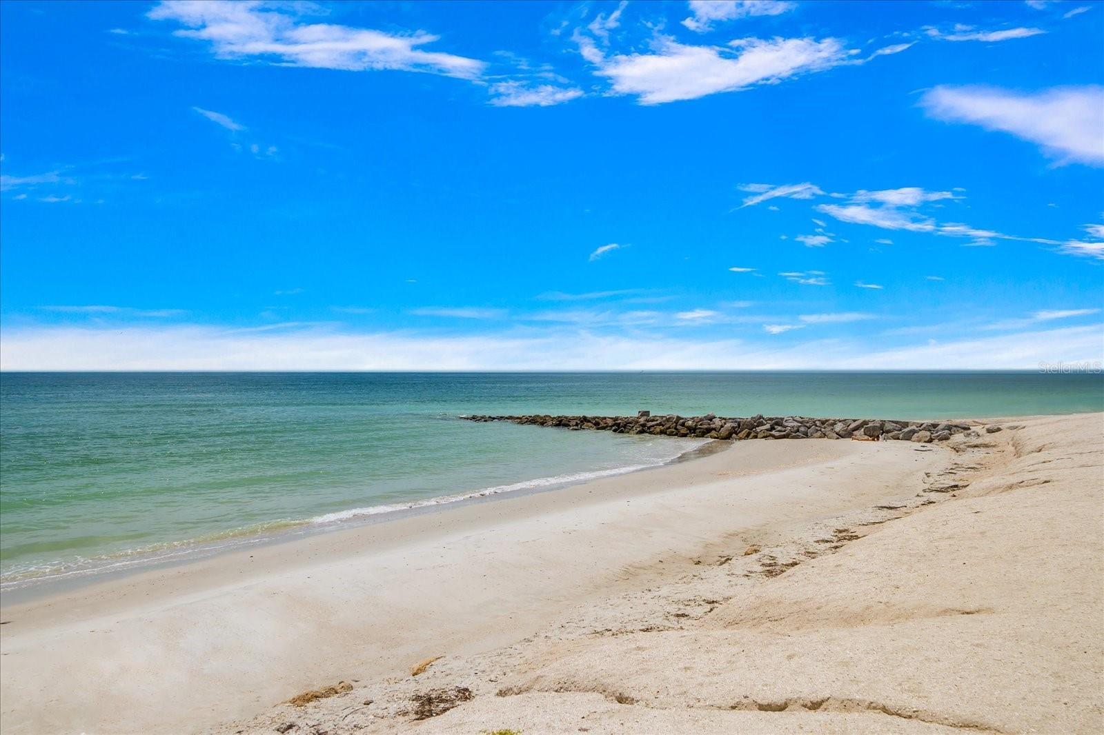 8405 BAYSHORE DR, TREASURE ISLAND, FL — photo 41