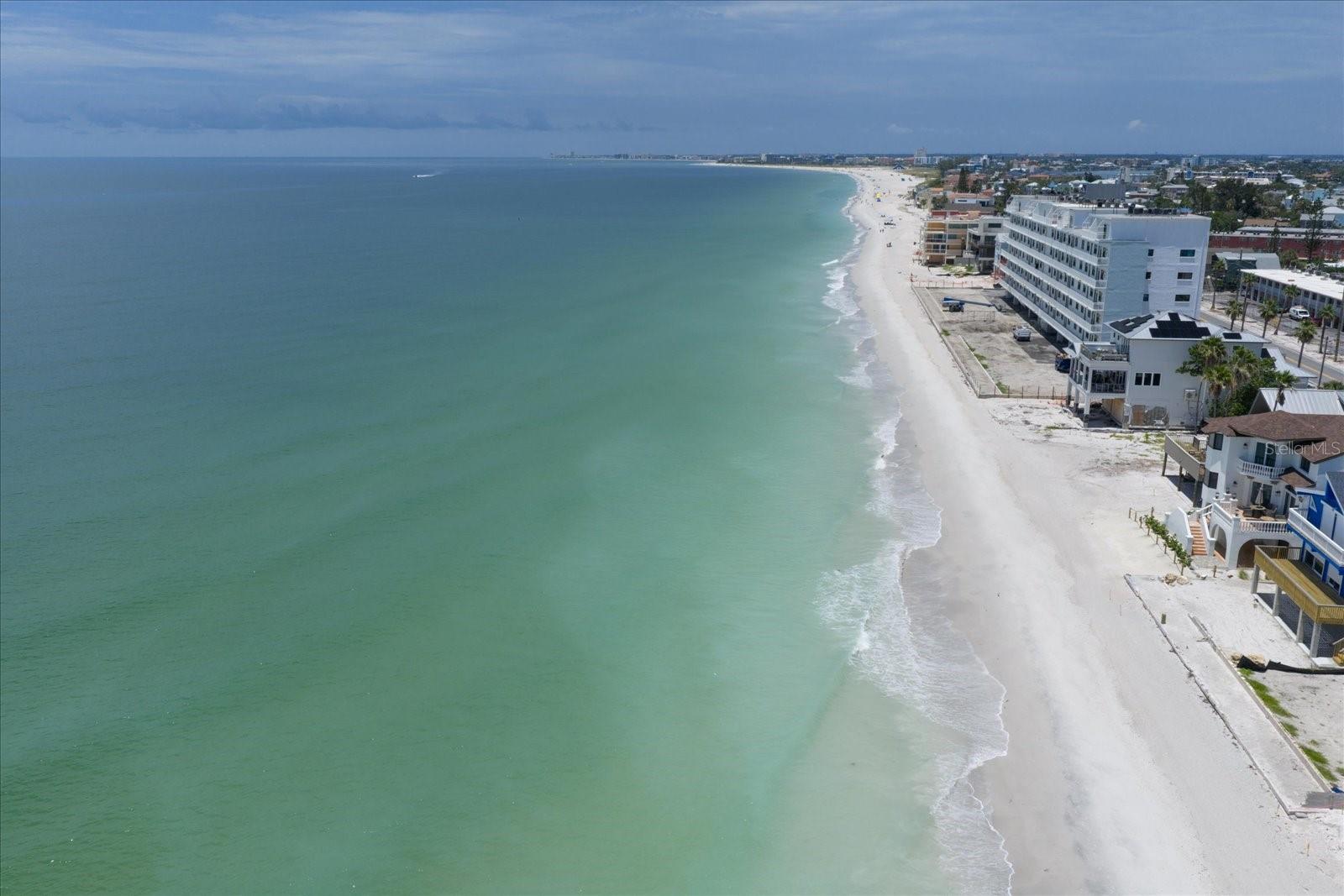 8405 BAYSHORE DR, TREASURE ISLAND, FL — photo 45
