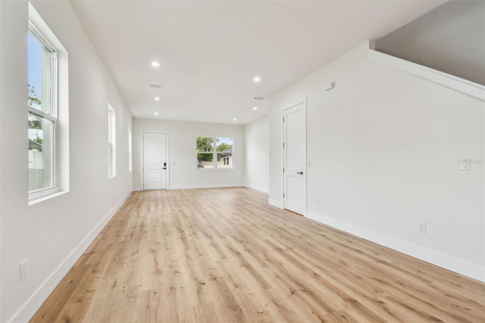 3455 17TH AVE S, ST PETERSBURG, FL — photo 6