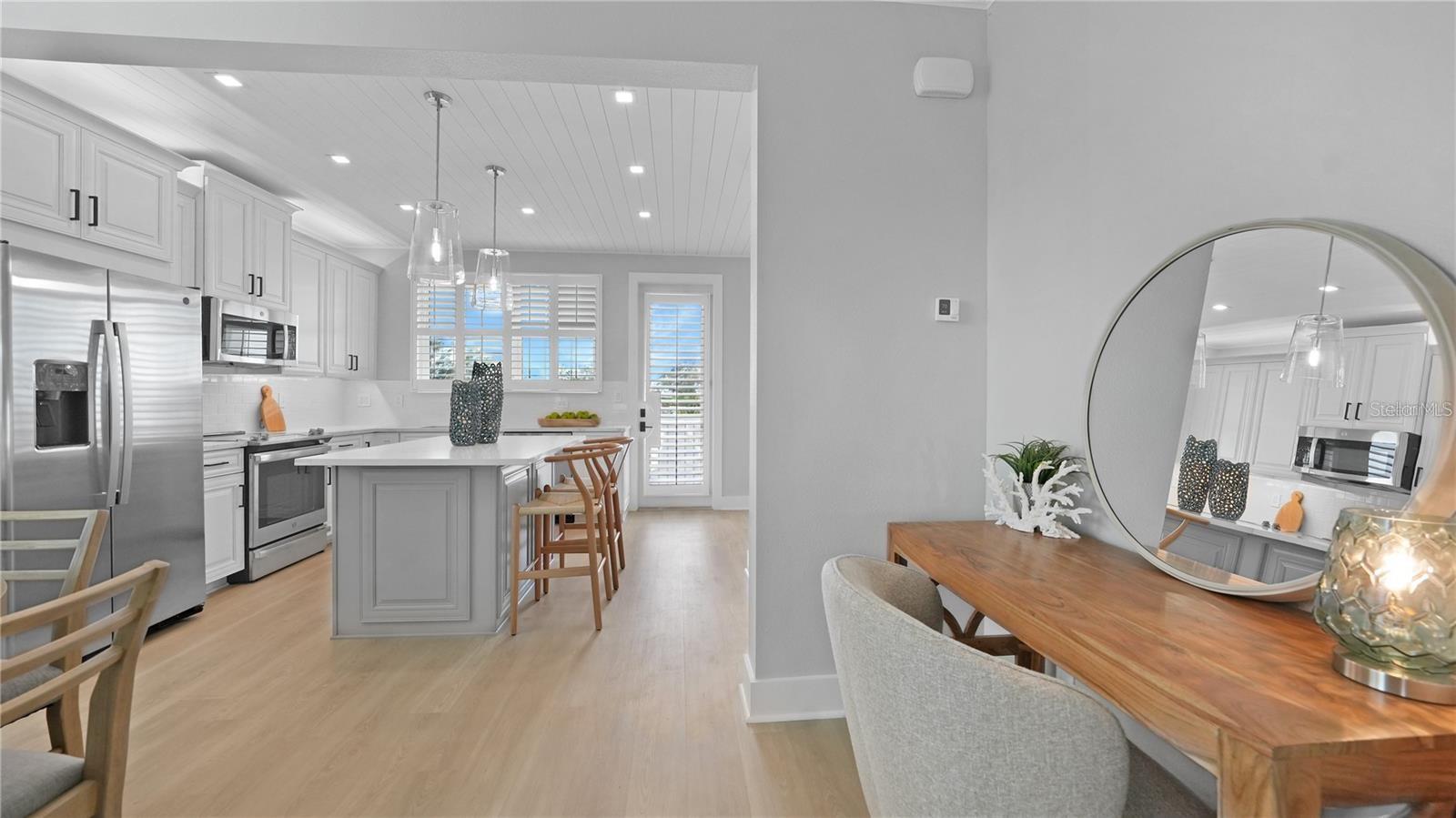 111 4TH ST S, BRADENTON BEACH, FL — photo 42