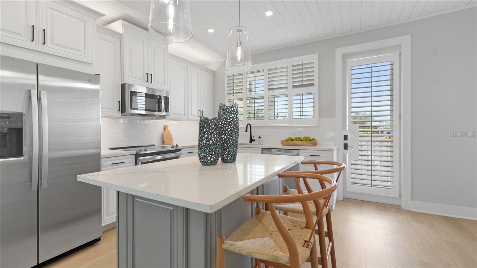 111 4TH ST S, BRADENTON BEACH, FL — photo 45