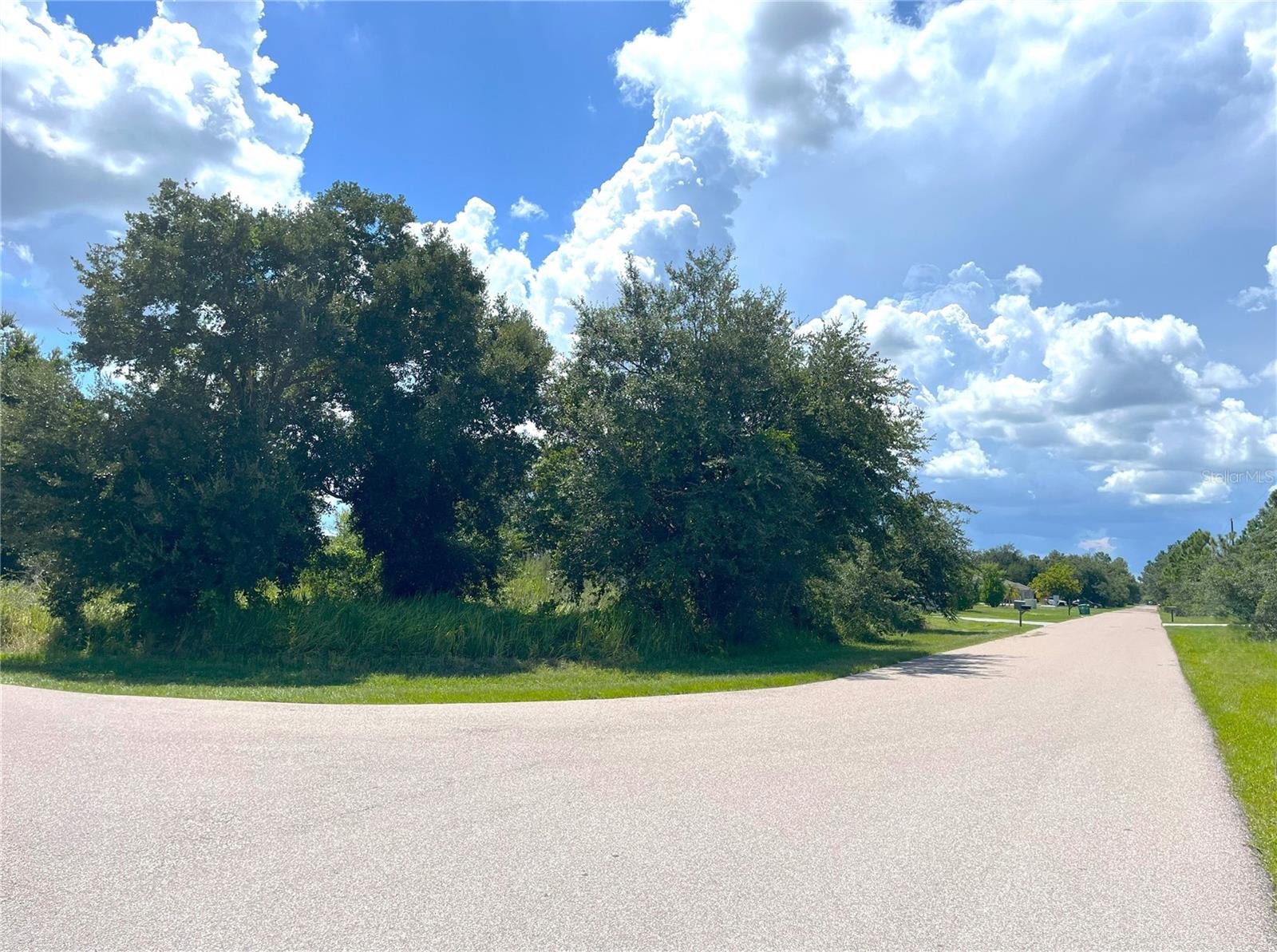 1394 SAXONY CIR, PUNTA GORDA, FL — photo 8