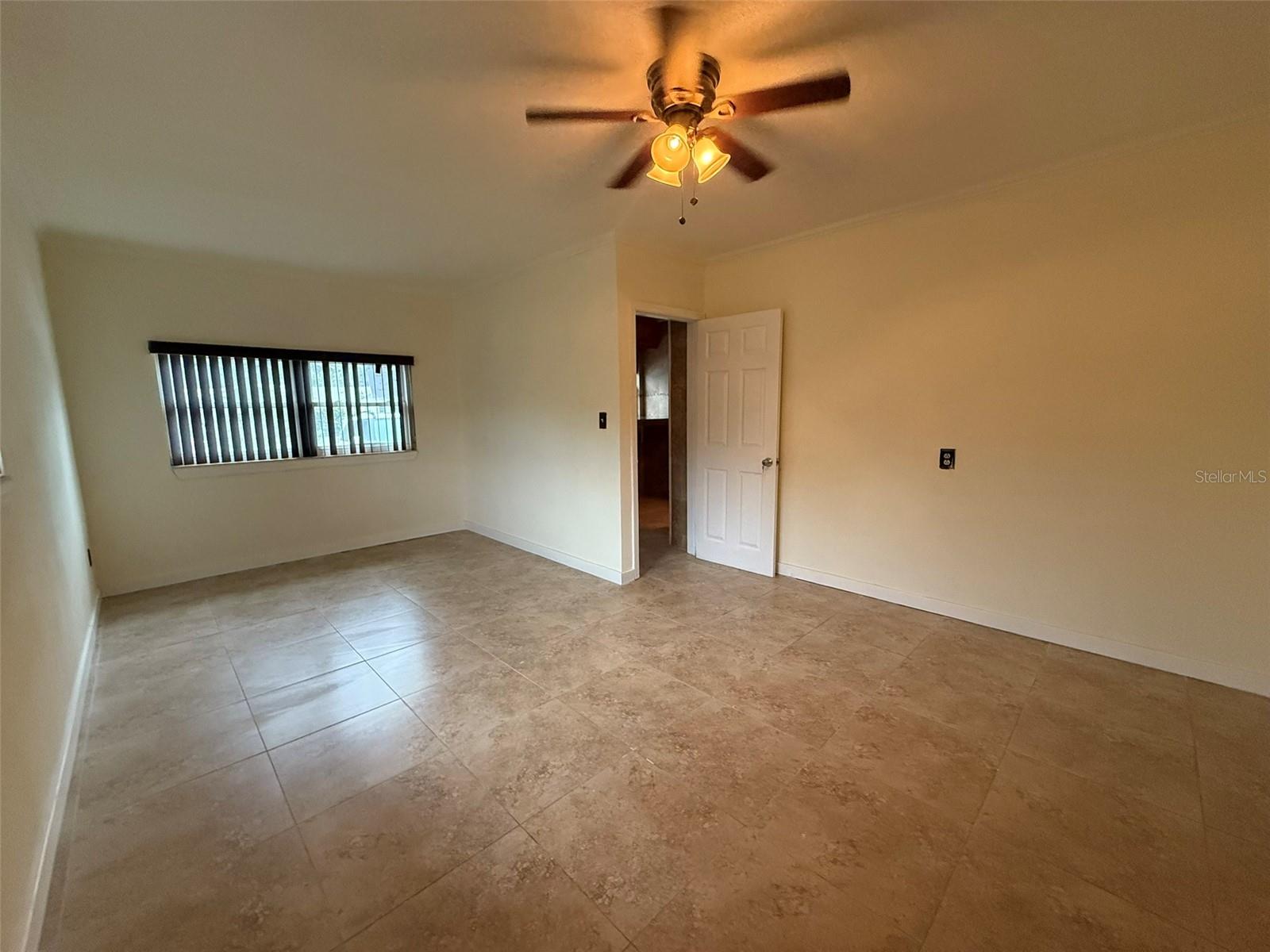 215 S WEST SHORE BLVD, TAMPA, FL — photo 29