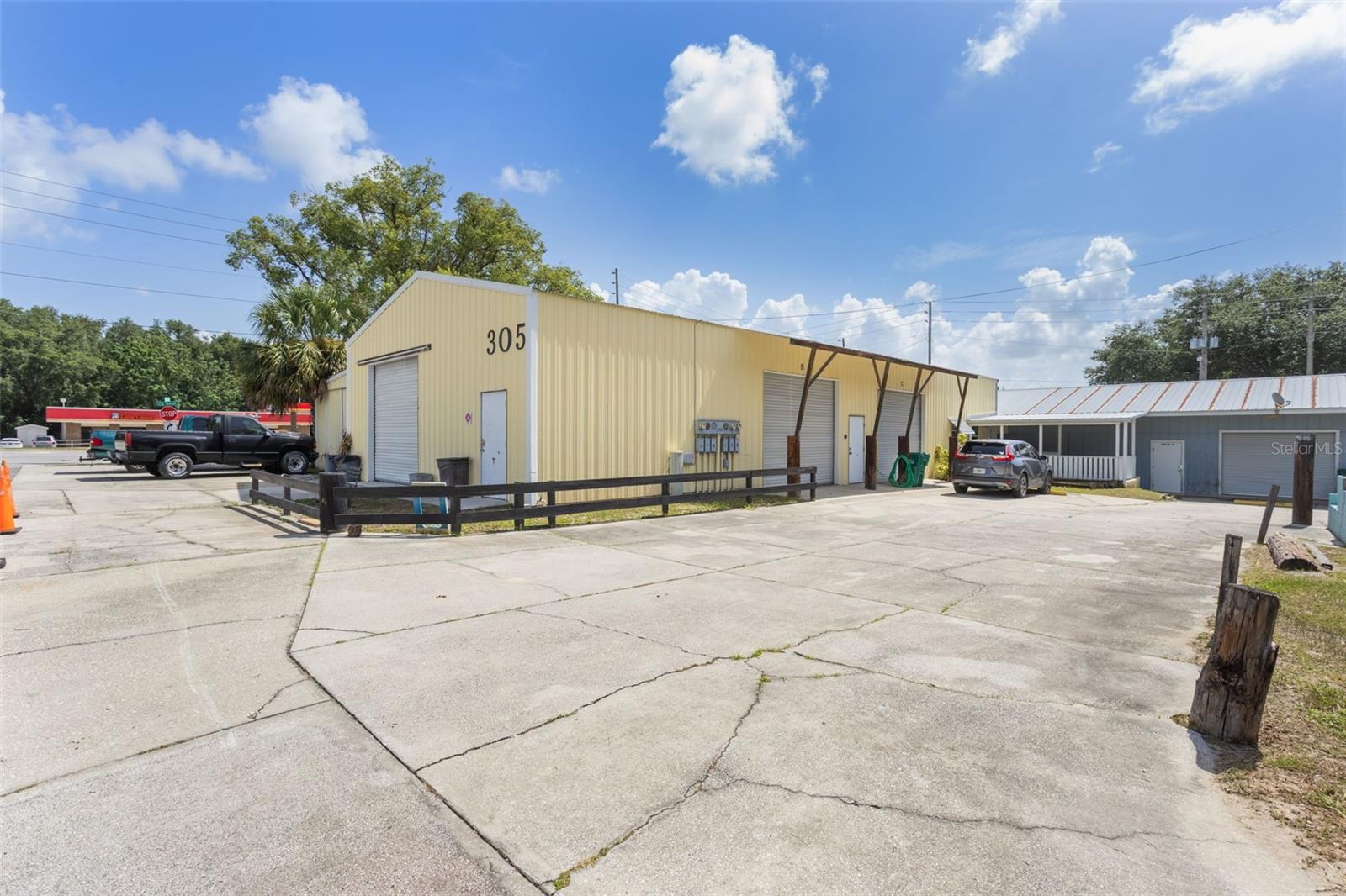 300 N DIXIE AVE, FRUITLAND PARK, FL — photo 13