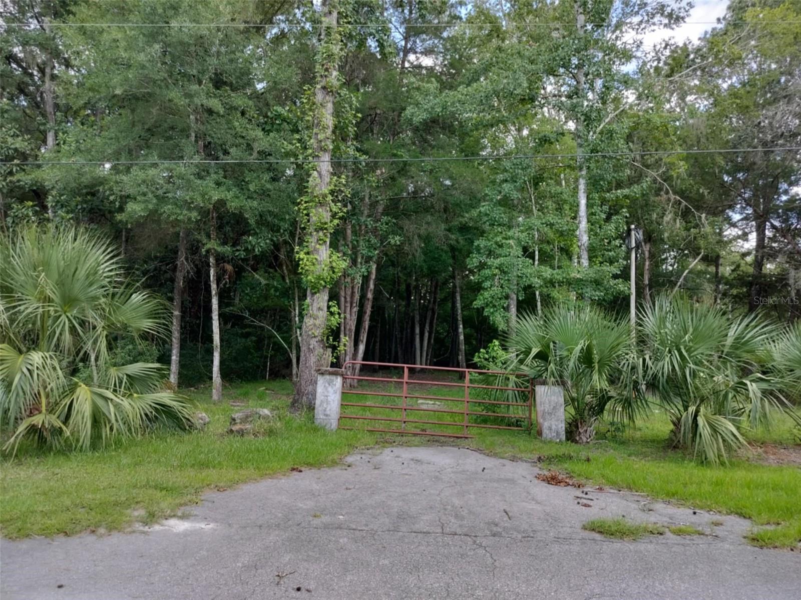 523 S TUCK PT, INVERNESS, FL — photo 24