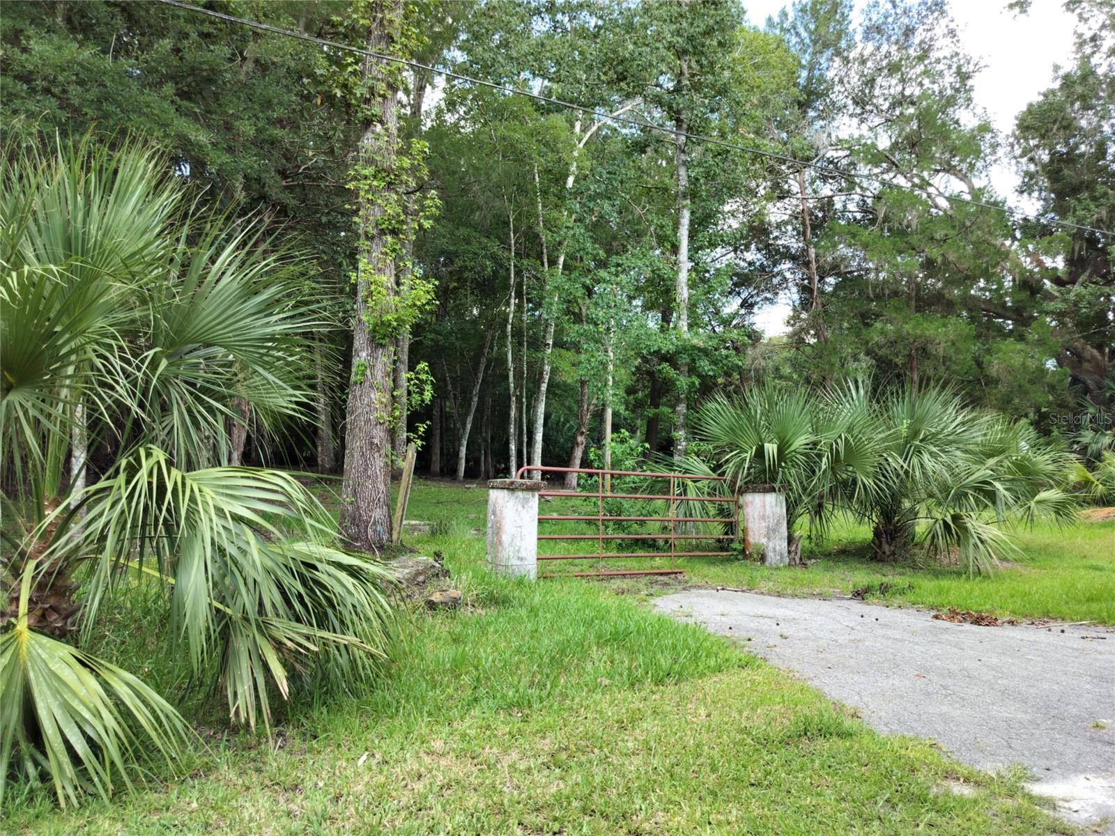 523 S TUCK PT, INVERNESS, FL — photo 3