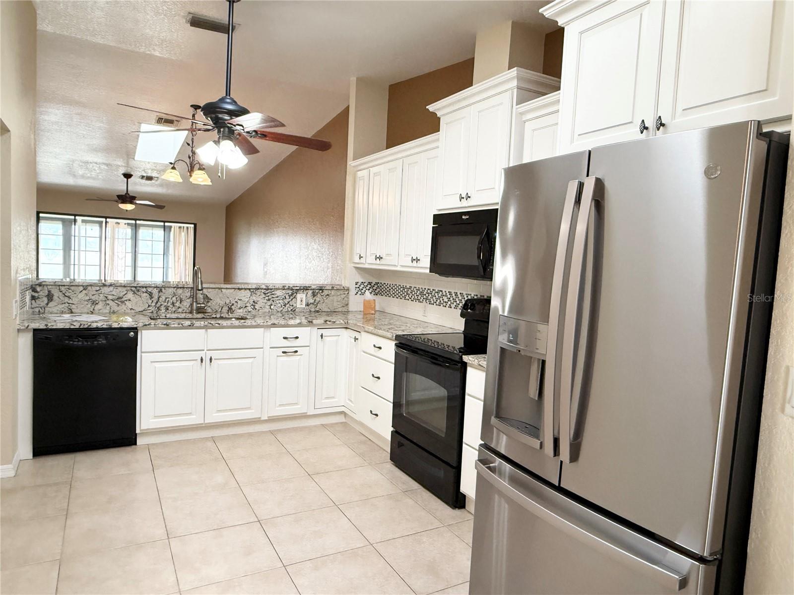 1640 ATARES DR #16, PUNTA GORDA, FL — photo 10
