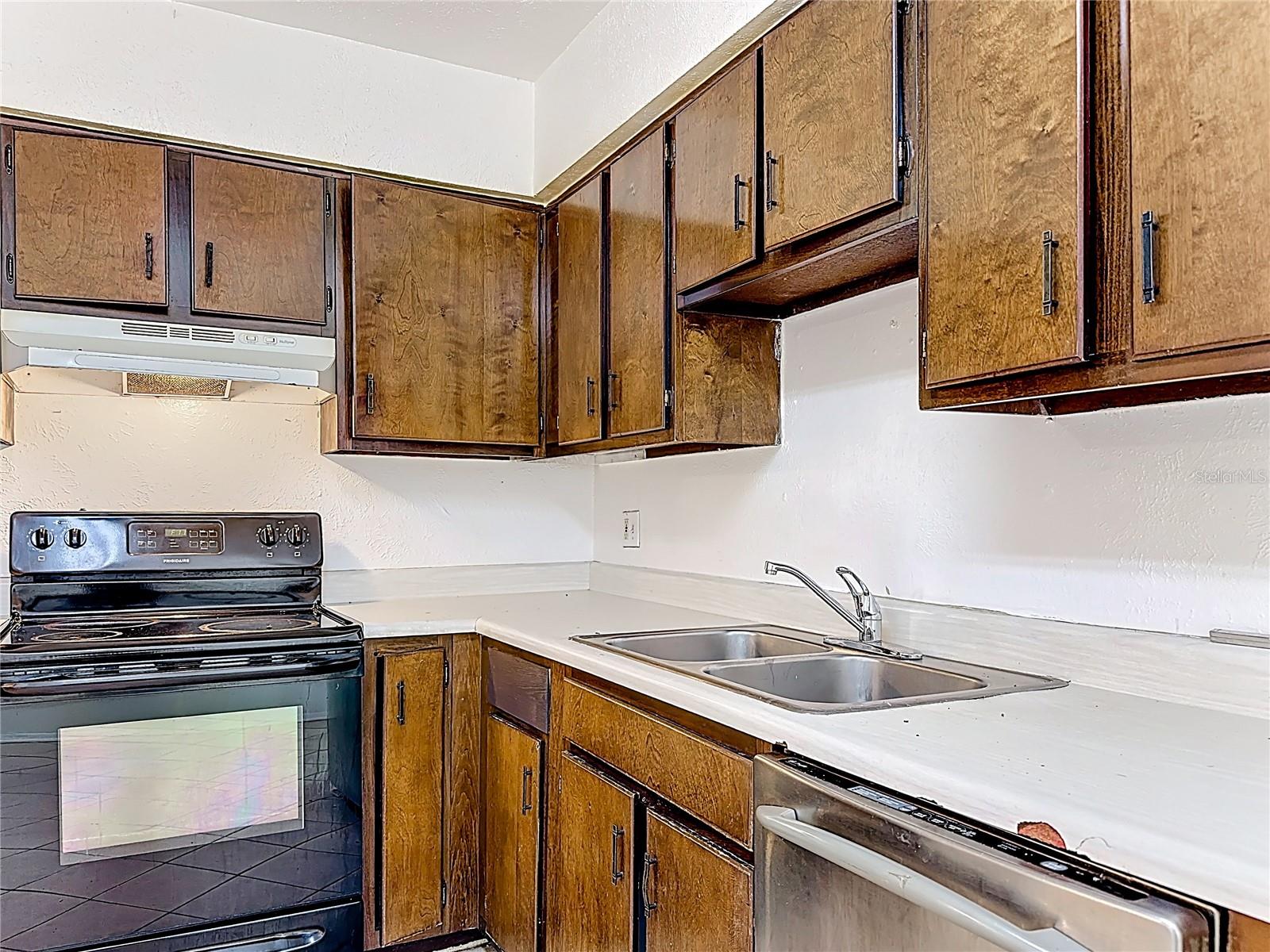 3944 CRAYRICH CIR #A-4, ORLANDO, FL — photo 30
