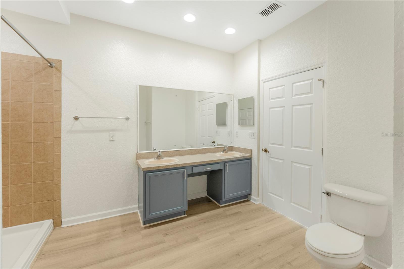 3351 WHITESTONE CIR #304, KISSIMMEE, FL — photo 6