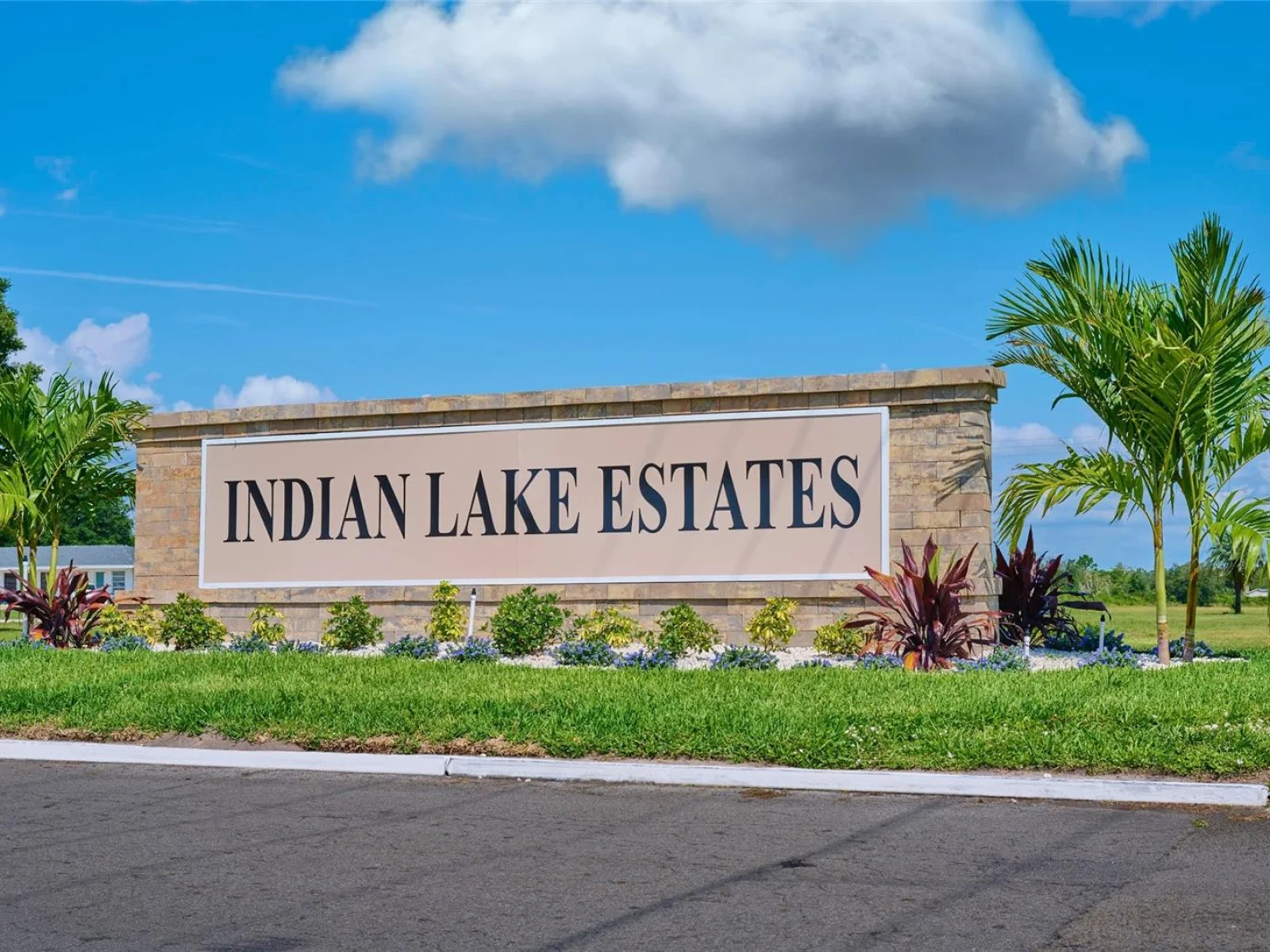 307 GRANADA DR, INDIAN LAKE ESTATES, FL — photo 4
