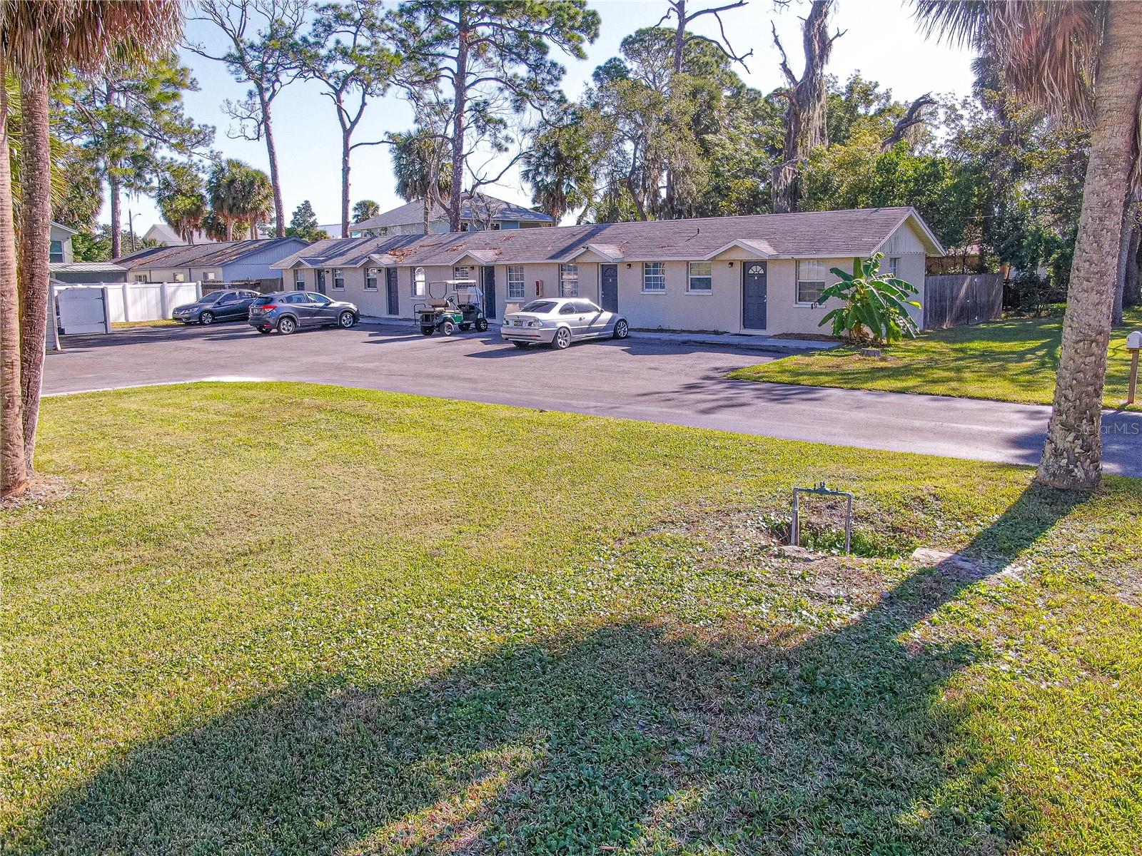 7618 US HIGHWAY 19, NEW PORT RICHEY, FL — photo 3