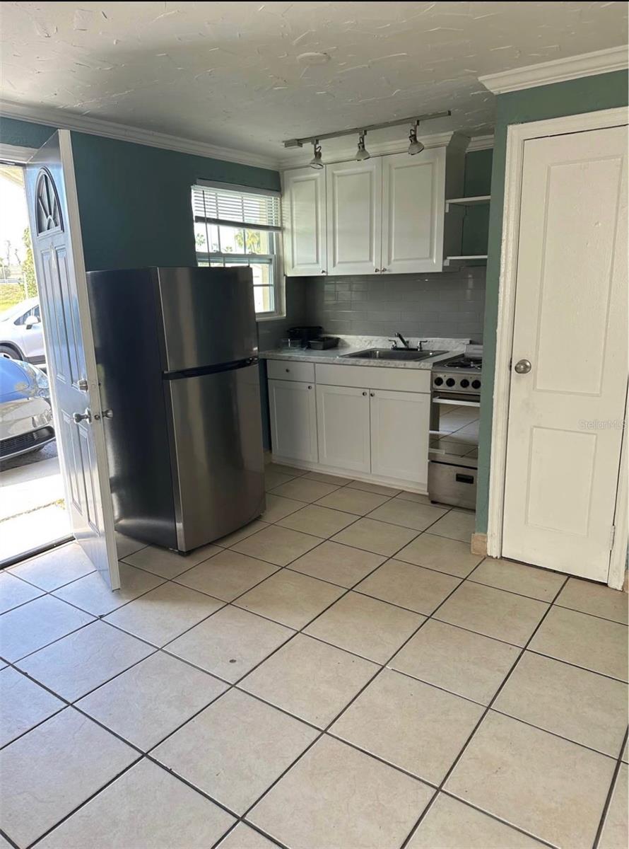 7618 US HIGHWAY 19, NEW PORT RICHEY, FL — photo 16