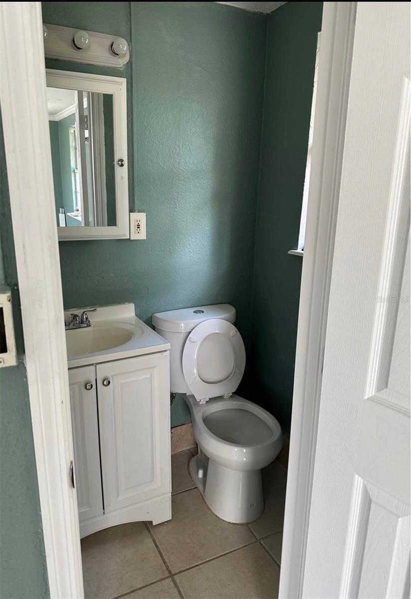 7618 US HIGHWAY 19, NEW PORT RICHEY, FL — photo 18