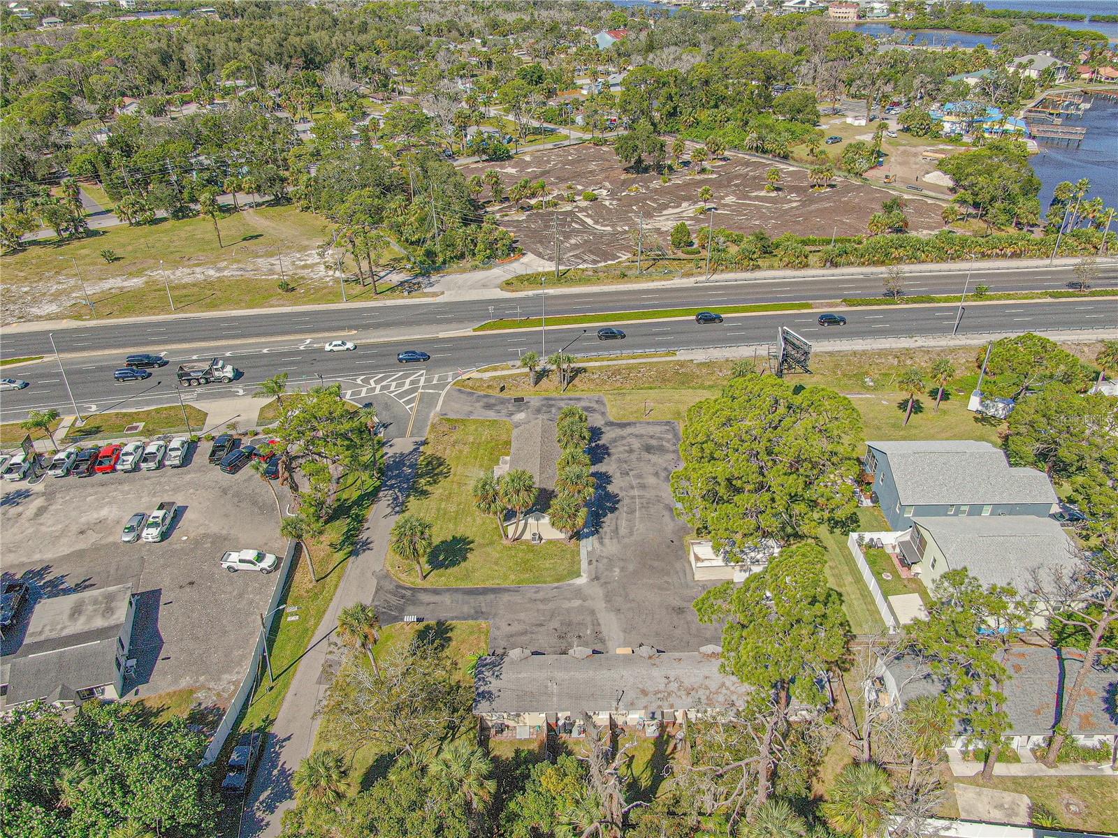 7618 US HIGHWAY 19, NEW PORT RICHEY, FL — photo 23