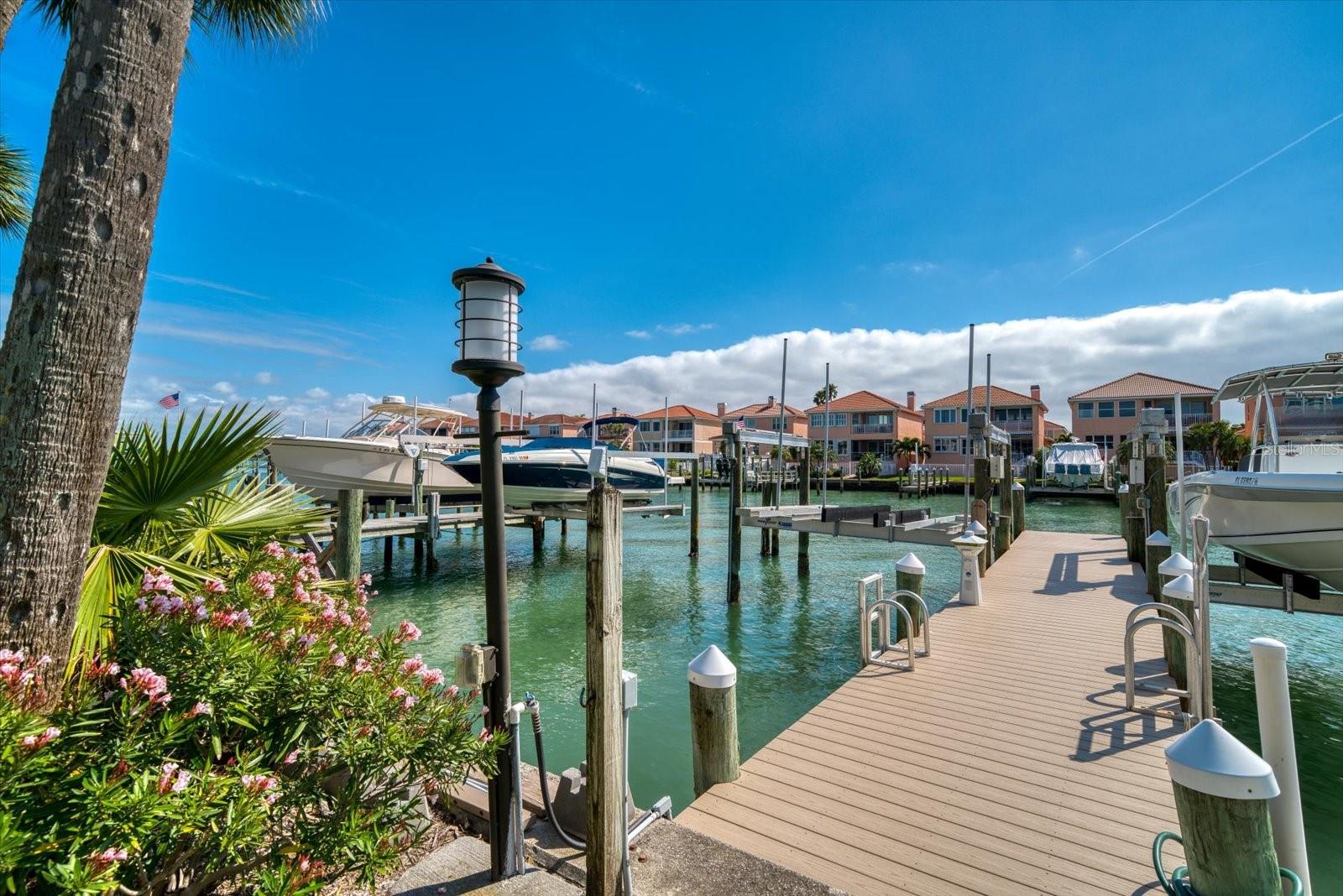 119 MARINA DEL REY CT, CLEARWATER BEACH, FL — photo 5