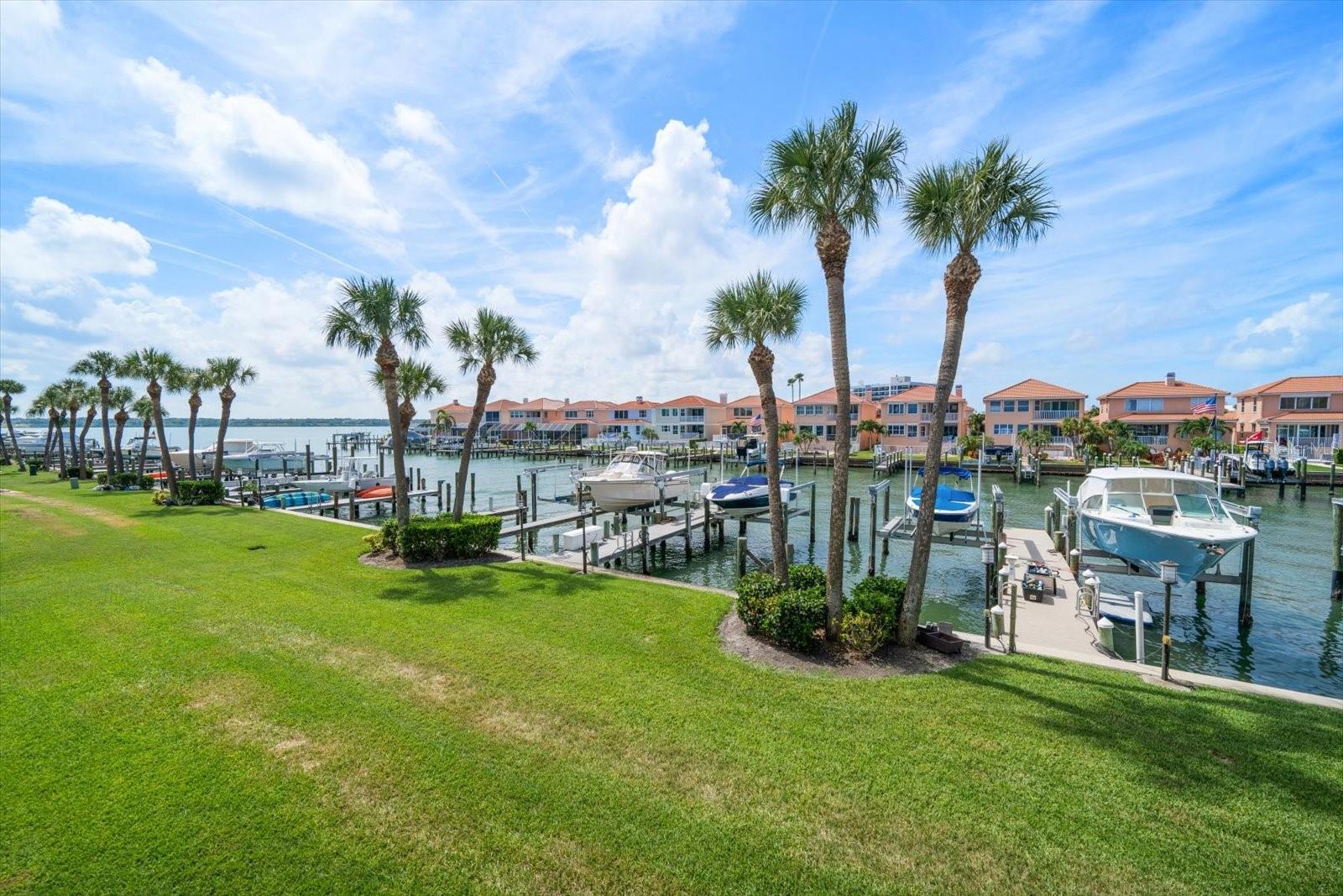 119 MARINA DEL REY CT, CLEARWATER BEACH, FL — photo 6